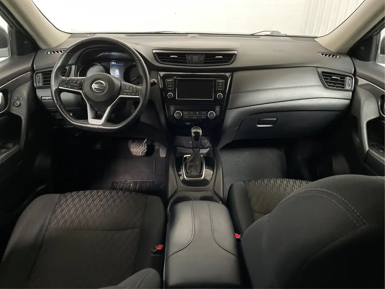 Nissan Rogue photo Nissan Rogue