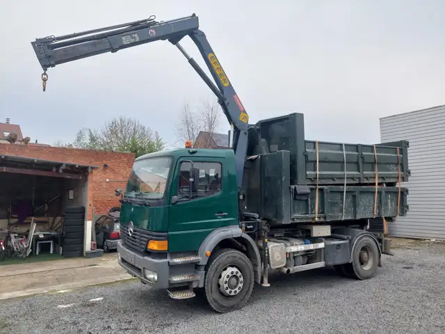 Mercedes-Benz Atego 1923K/7,1 4x4 *Kipper+Kraan+2x Container