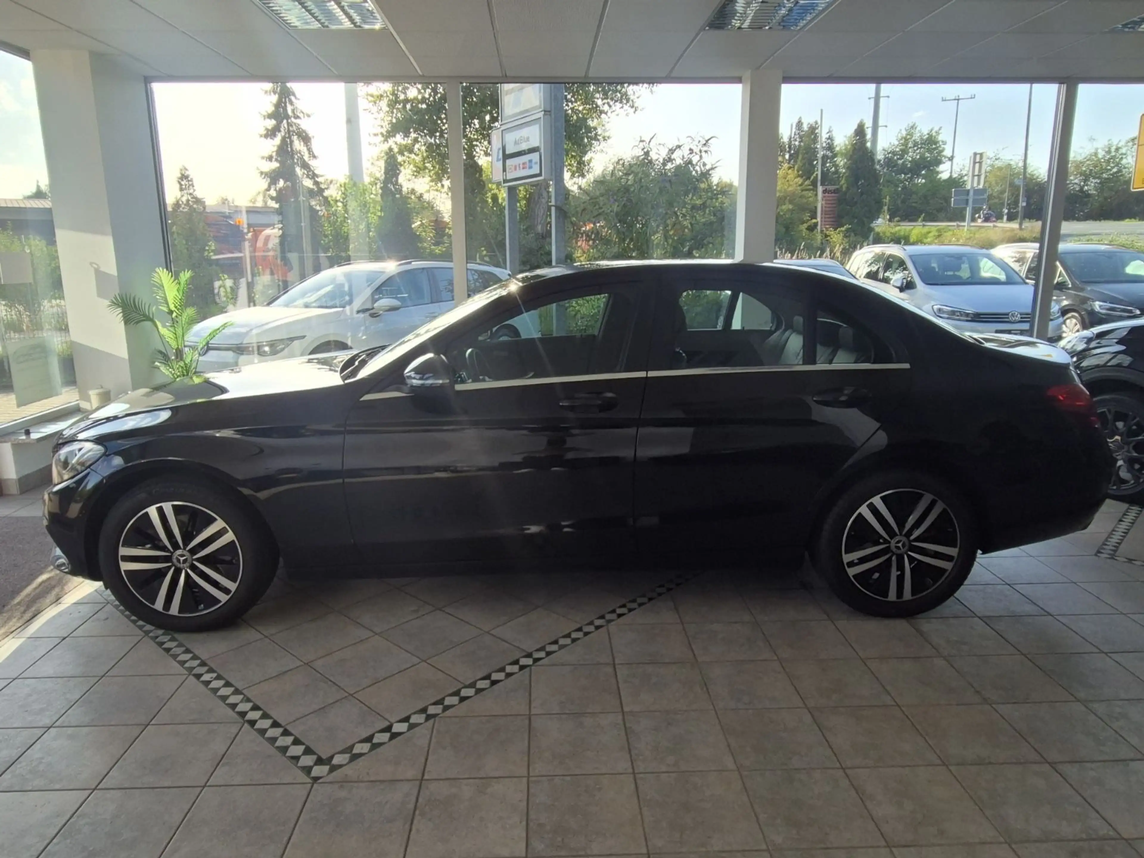 Mercedes-Benz C 200 C Limousine C 200 BlueTec d NAVI RFK SHZ TEMPO — photo 3