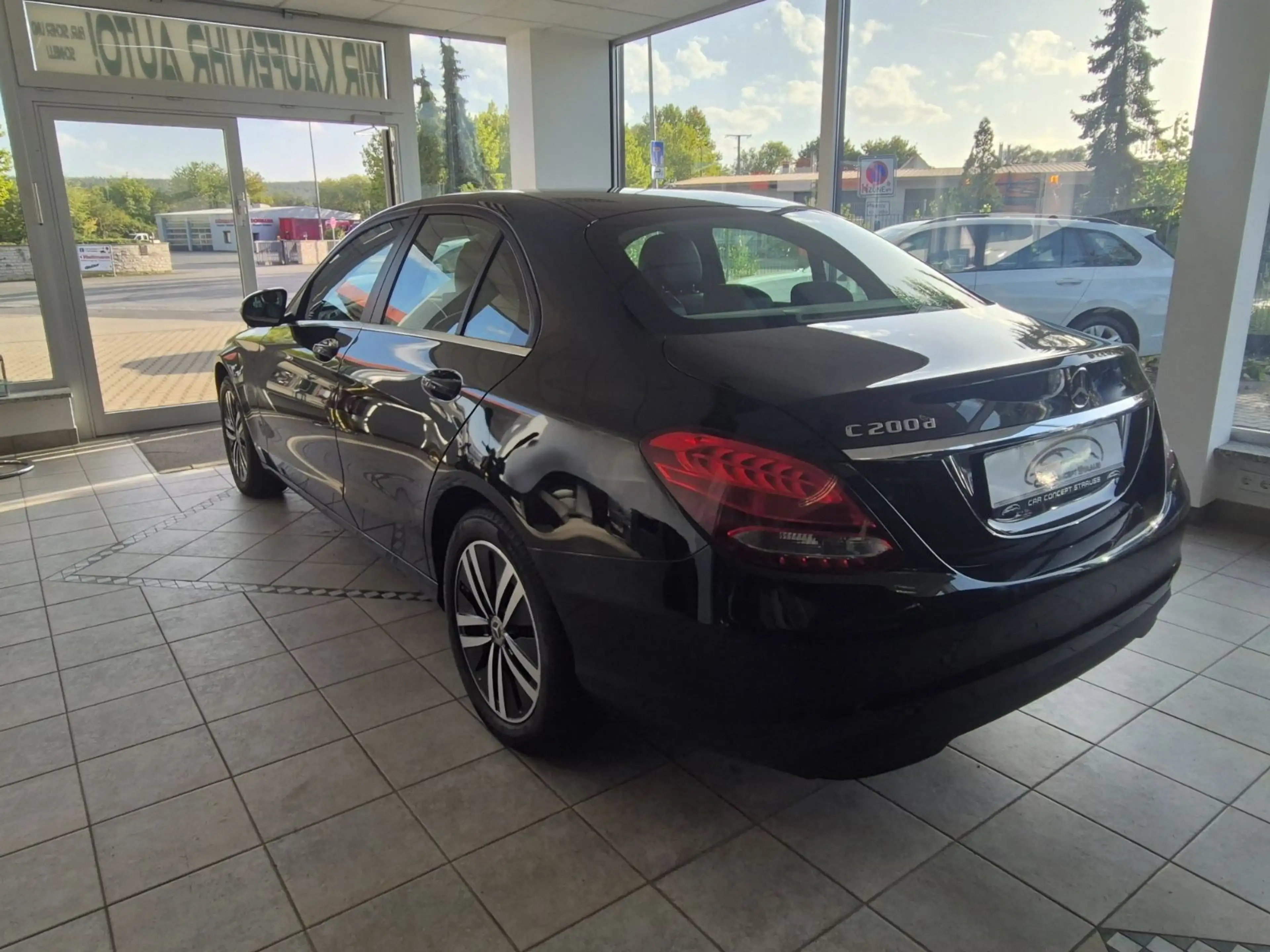 Mercedes-Benz C 200 C Limousine C 200 BlueTec d NAVI RFK SHZ TEMPO — photo 8