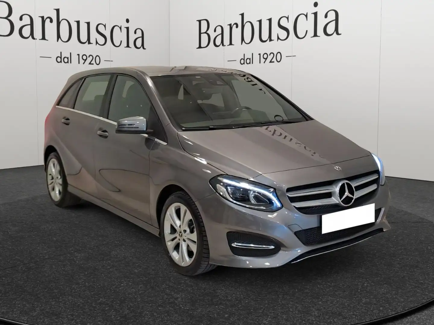 Mercedes-Benz B 180 - T246 - B 180 d Sport Next auto Gris - 1