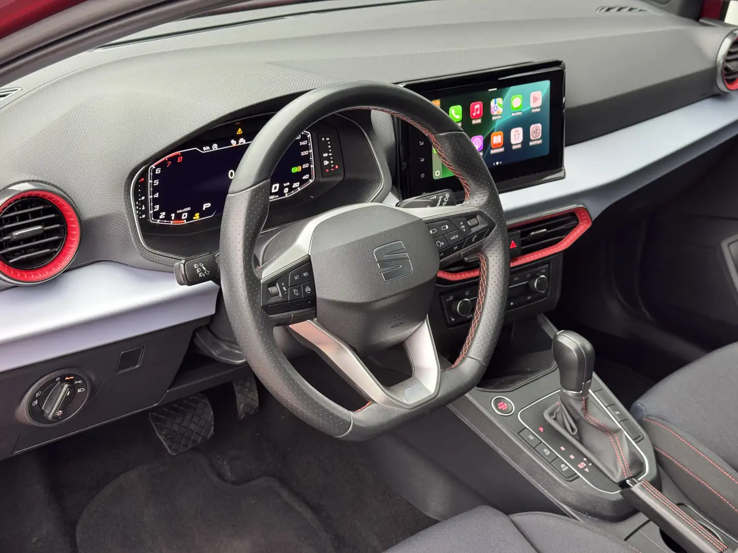 SEAT Ibiza 1.0 TSI FR Black Edition Apple CarPlay | Camera | Rouge - 2