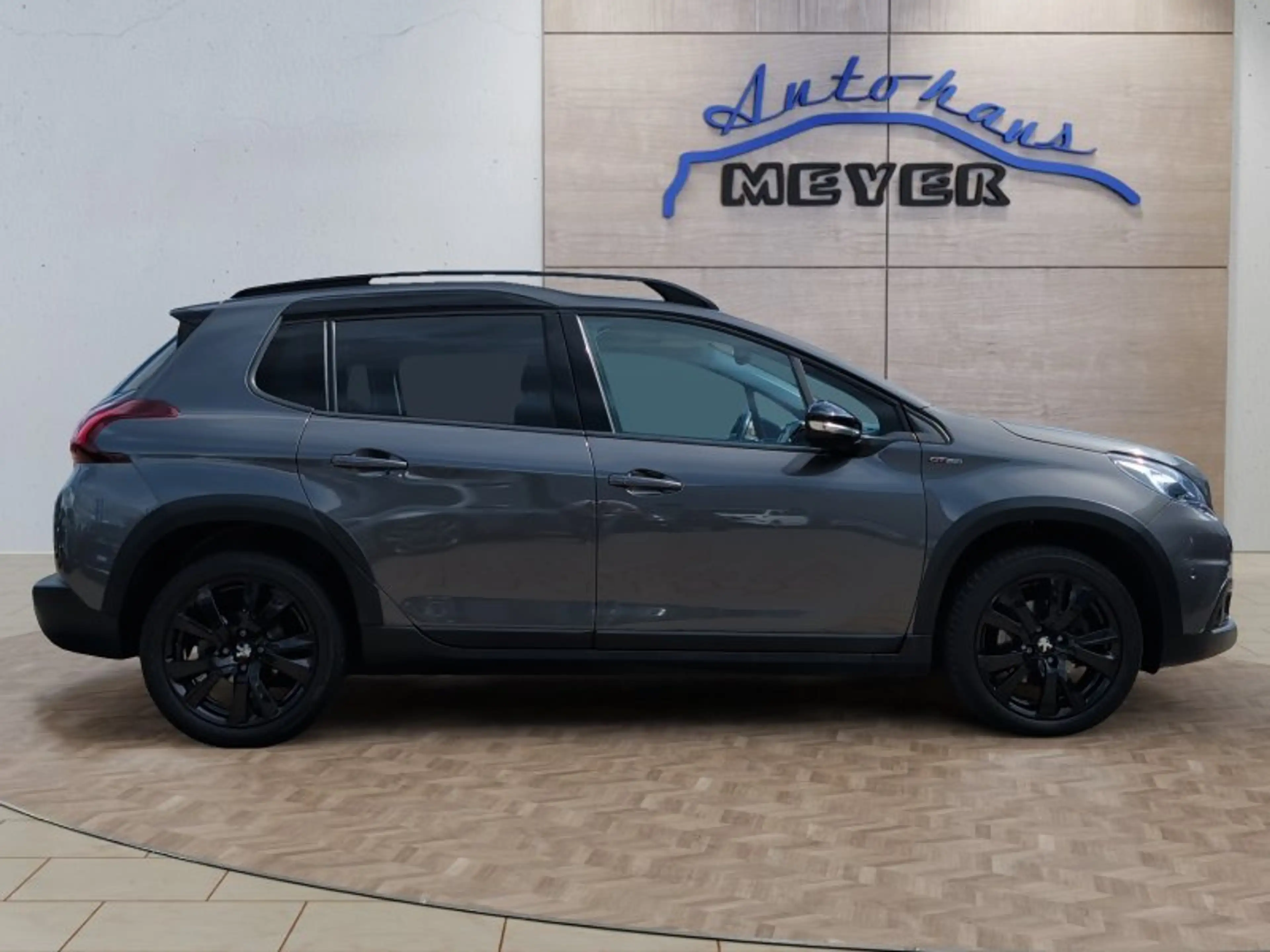 Peugeot 2008 1.5 BlueHDi 120 GT-LINE  GT LINE — photo 6