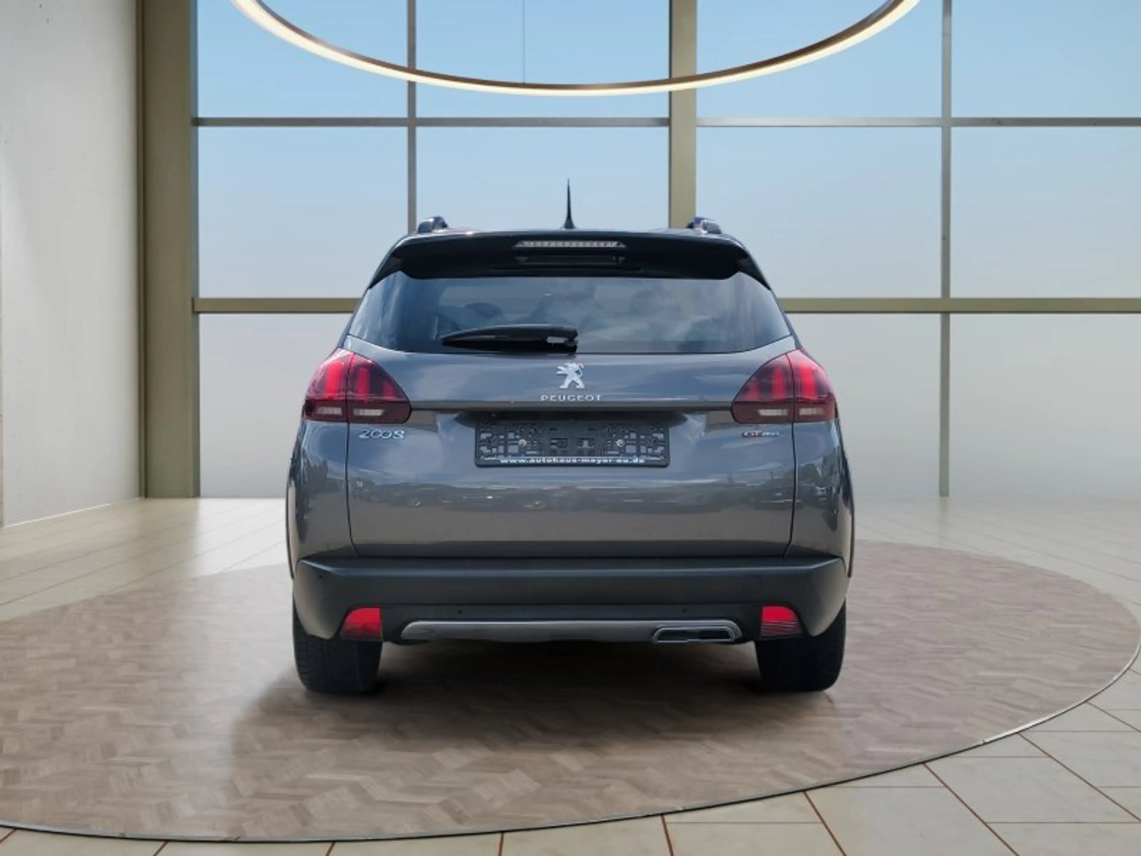 Peugeot 2008 1.5 BlueHDi 120 GT-LINE  GT LINE — photo 4