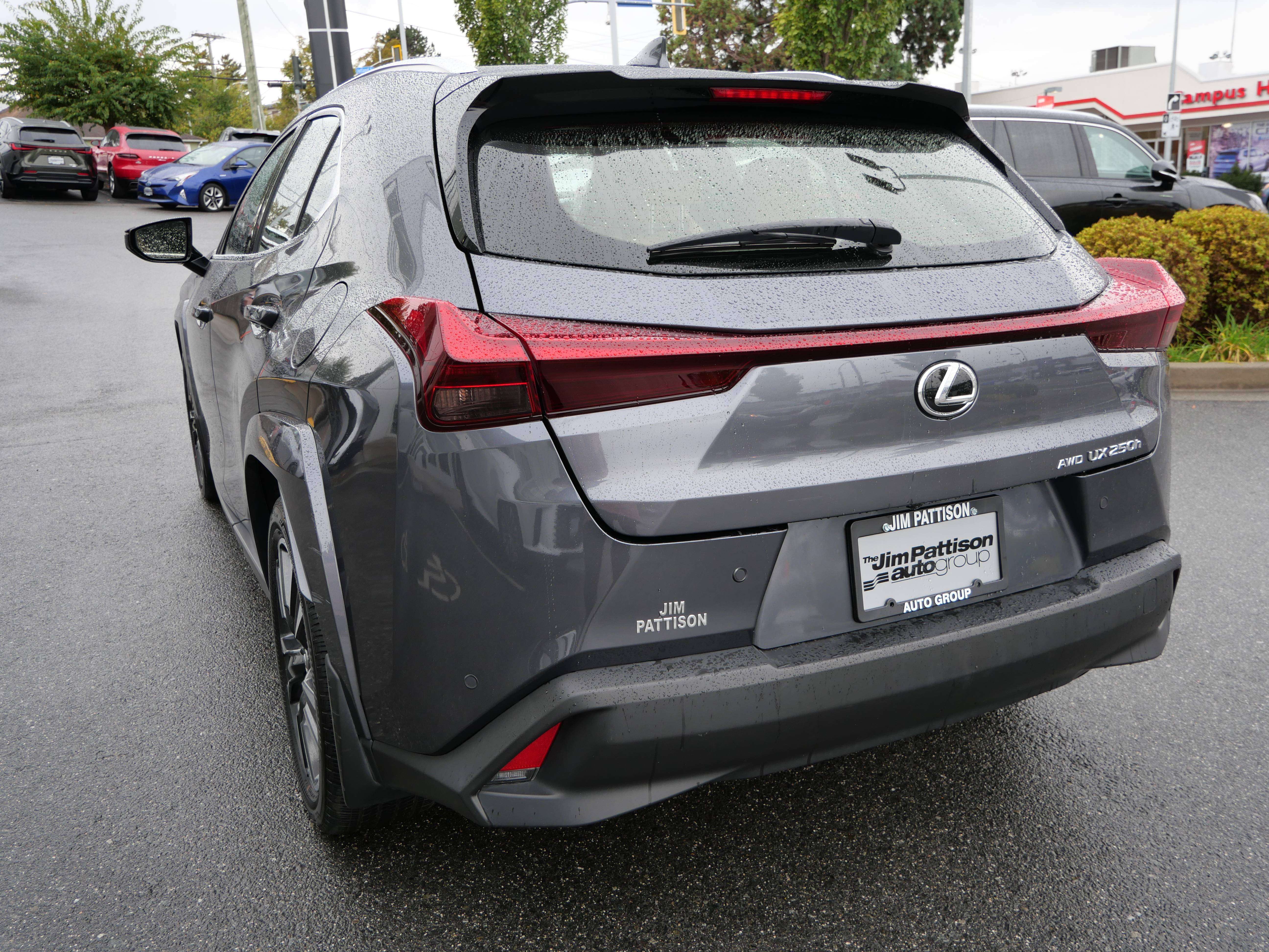2024 Lexus UX