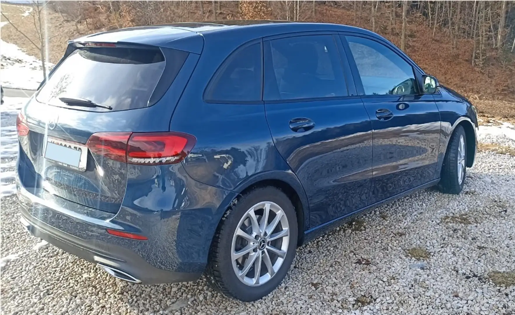 Mercedes-Benz B 200 B 200 d 4MATIC Aut. Blau - 2