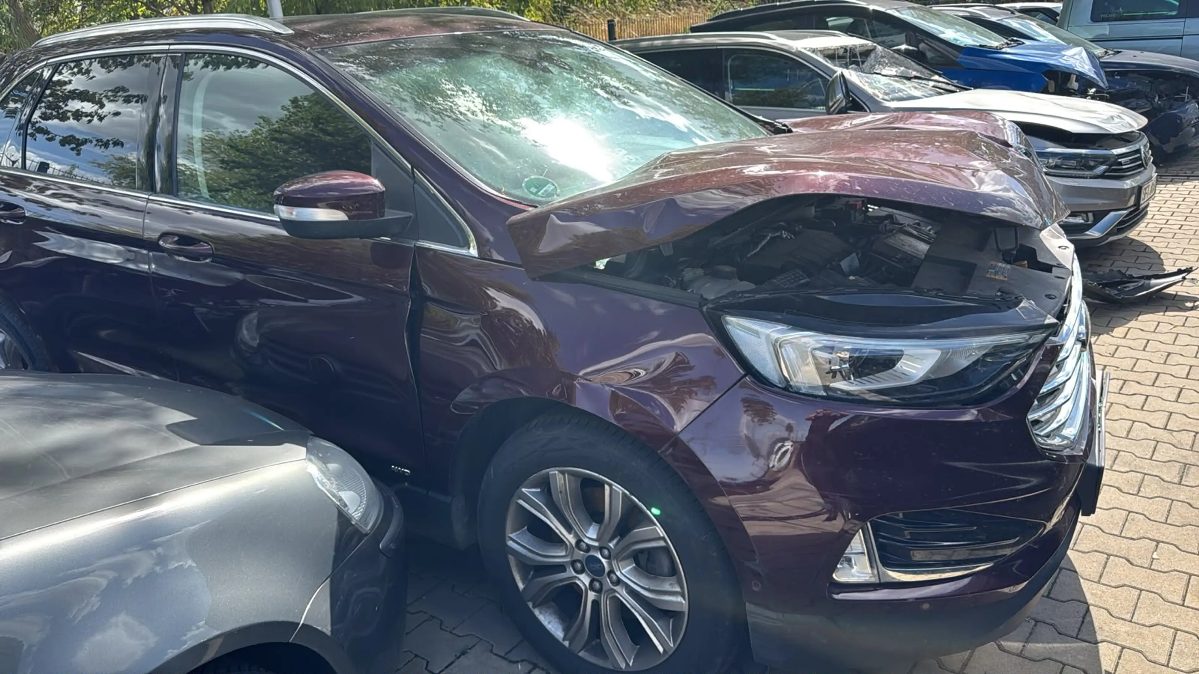 Ford Edge Titanium 4x4 — photo 6