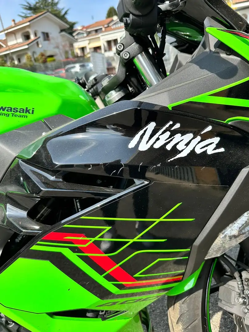 Kawasaki Ninja 400 Zelená - 2