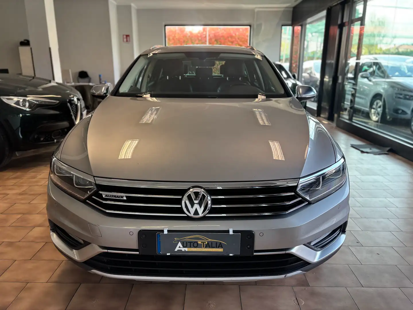 Volkswagen Passat Alltrack 2.0 tdi 4motion 190cv *TAGLIANDI CERTIFICATI VW* Grigio - 2