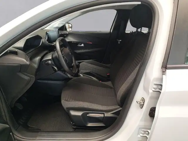 Peugeot 208 view 10