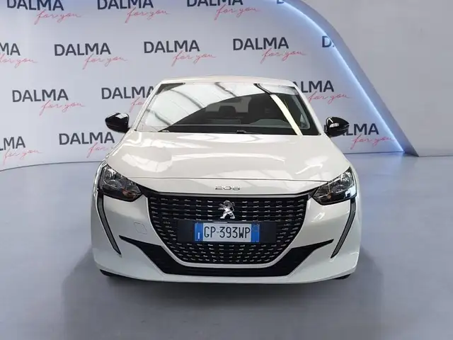 Peugeot 208 view 8