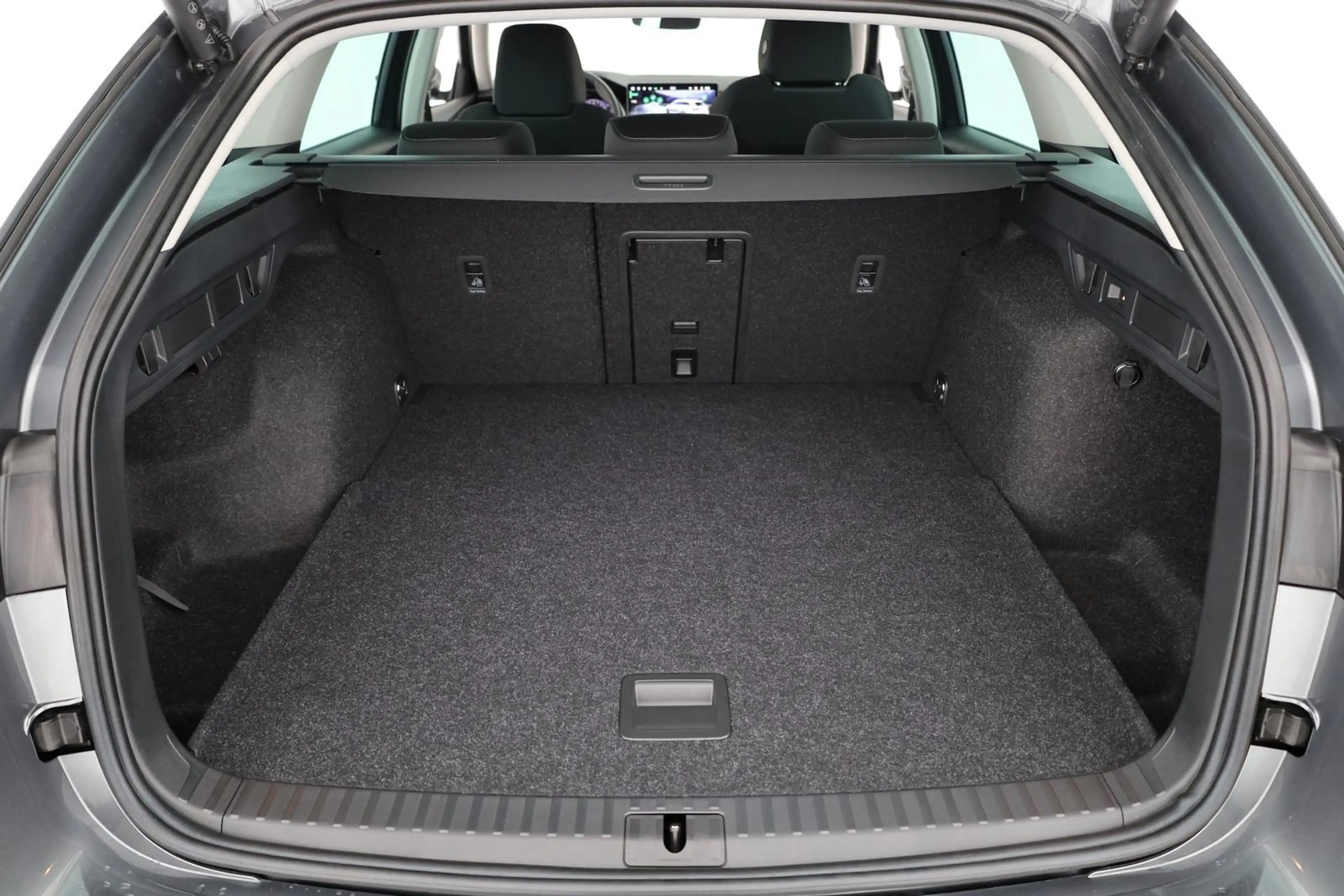 Skoda Octavia Combi 2.0 TDI 110 kW Selection DSG Selection, N... — photo 12