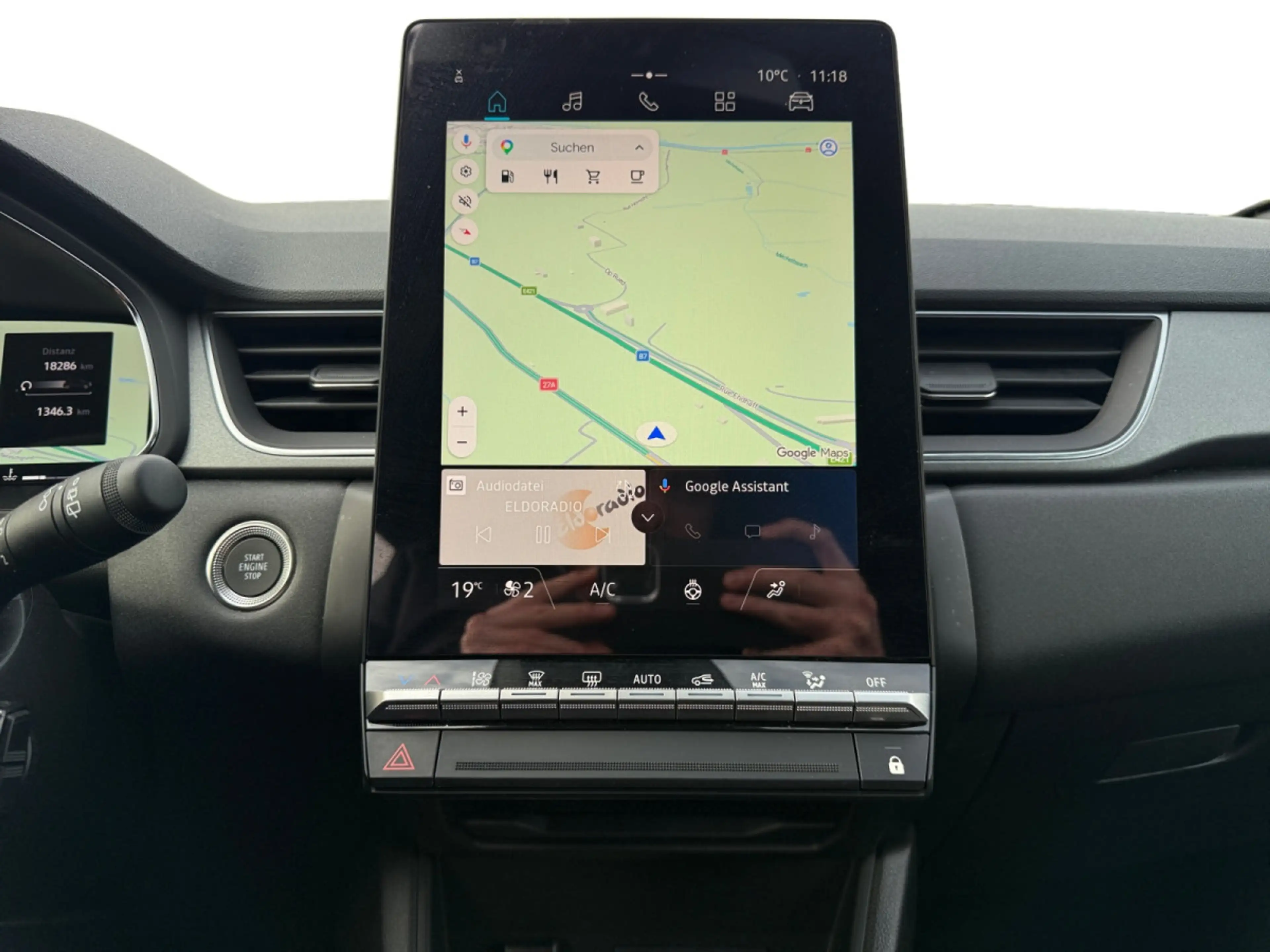 Renault Captur 1.33 TCe MHEV Techno160 EDC — photo 12