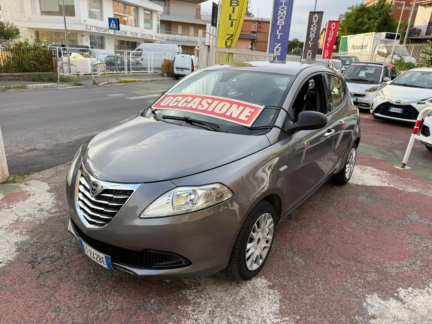 Lancia Ypsilon 1.2 8v Platinum 69cv * BLUETOOTH Grigio - 1
