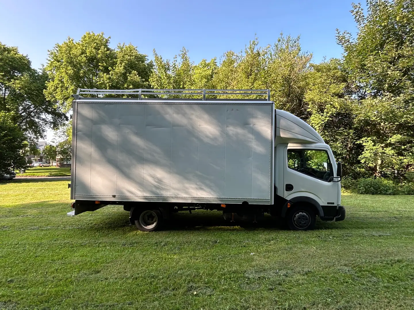 Nissan Cabstar ATLEON - 2.5 dCi - Prête à immatriculer - Beyaz - 1