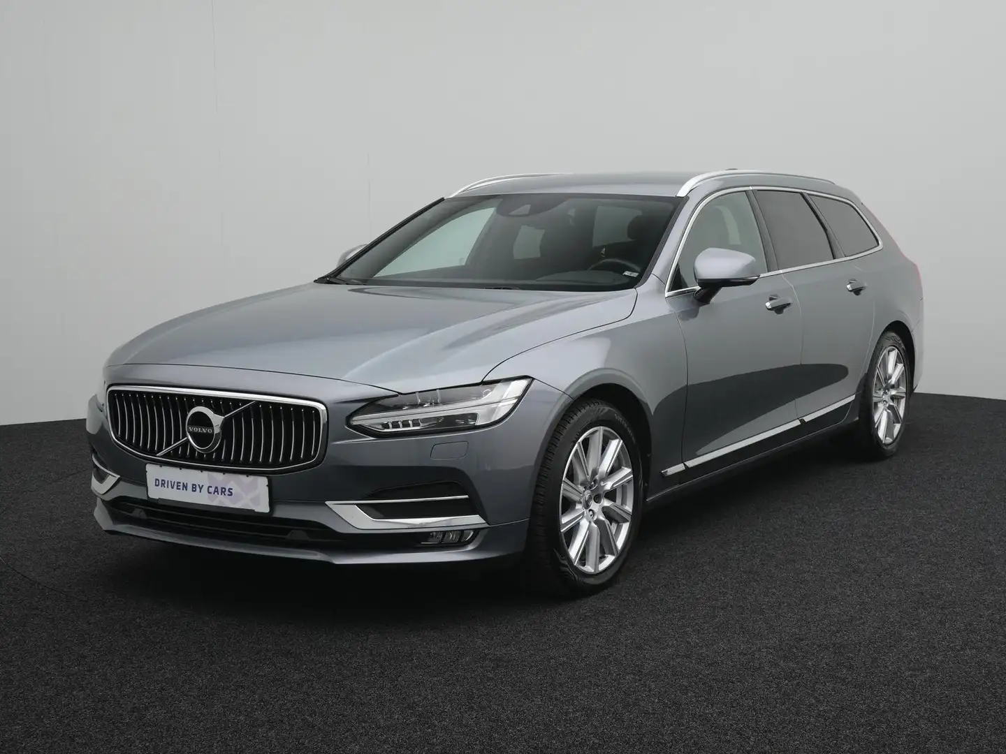 Volvo V90 Inscription,LED,MEMORY,AHK,MASSAGE,AHK,TOTW siva - 2