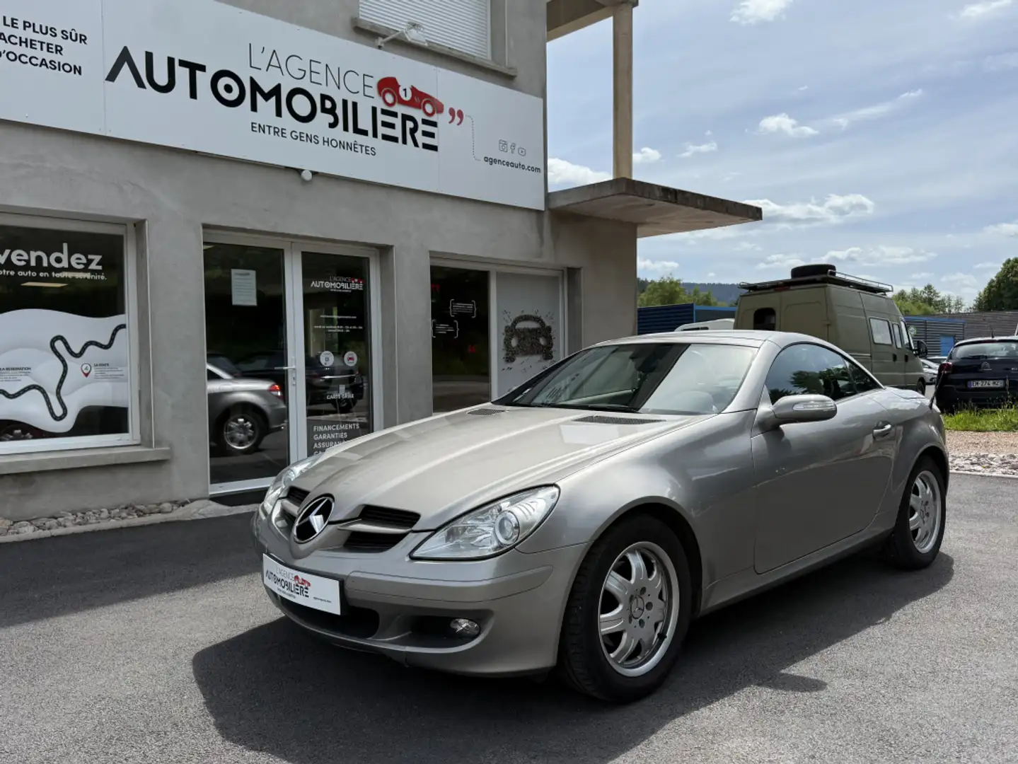 Mercedes-Benz SLK 250 200v Kompressor 163 cv Gris - 1