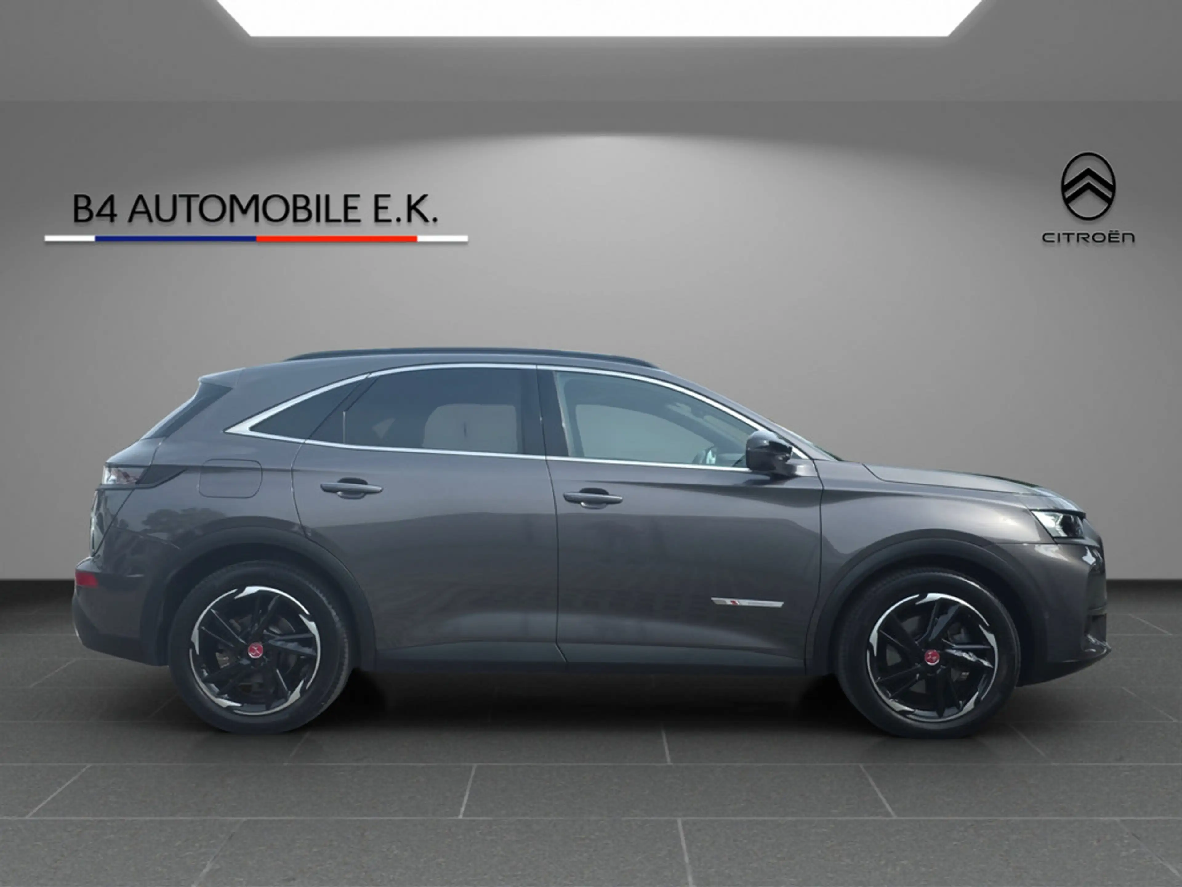DS Automobiles DS 7 1.6 E-Tense 225 EAT8 Performance Line + — photo 4