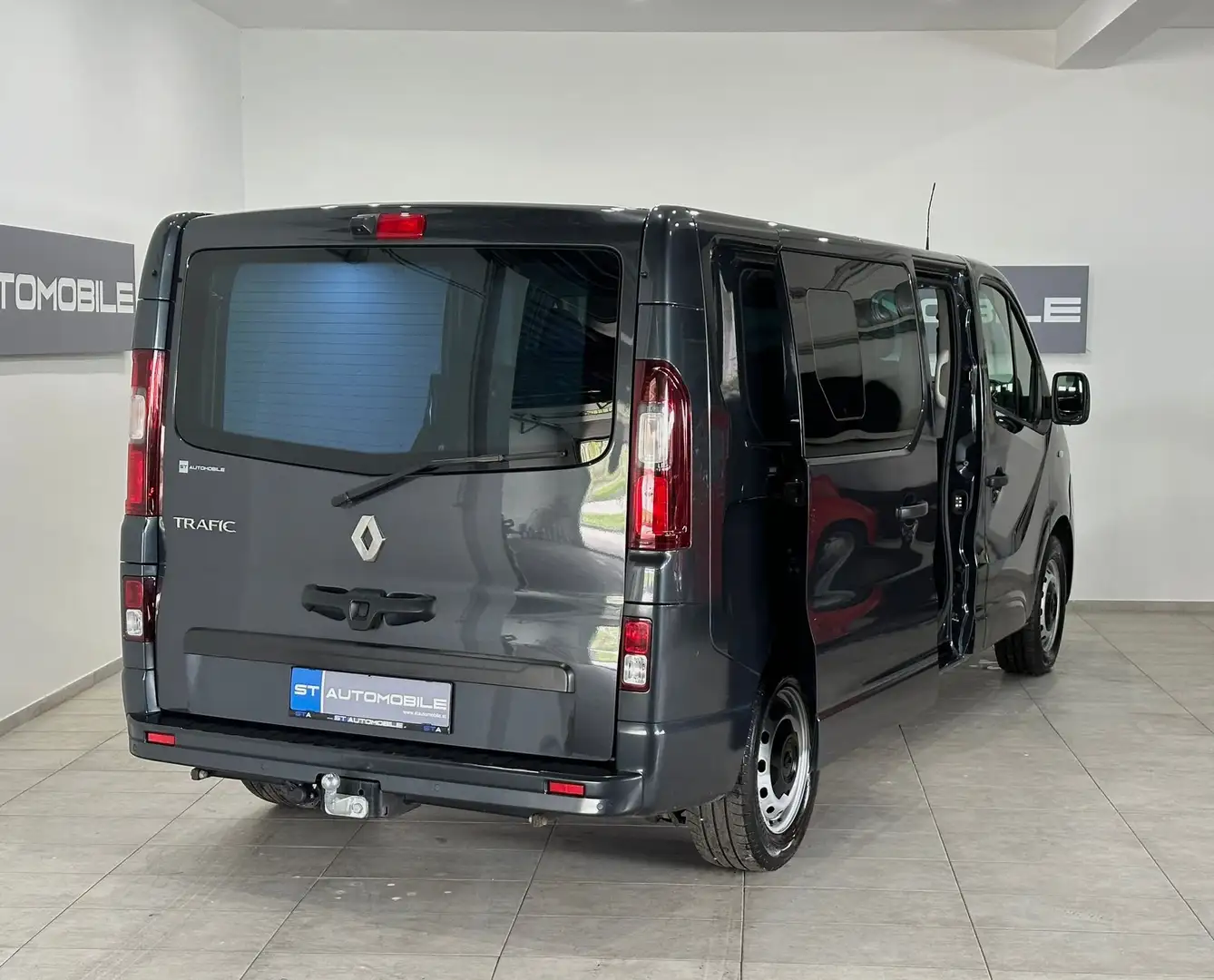 Renault Trafic L2H1 Doka 3,0t Komfort Automatik**NAVI**KAMERA** Grau - 2