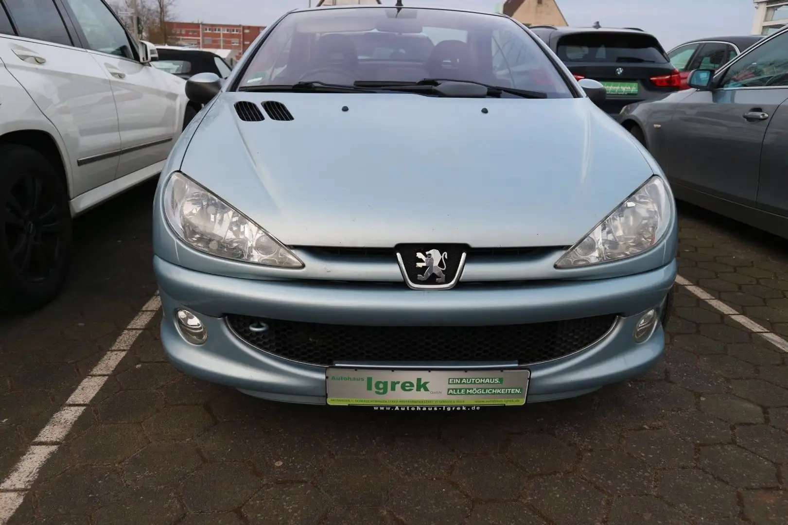 Peugeot 206 Cabriolet CC Tendance Grau - 2