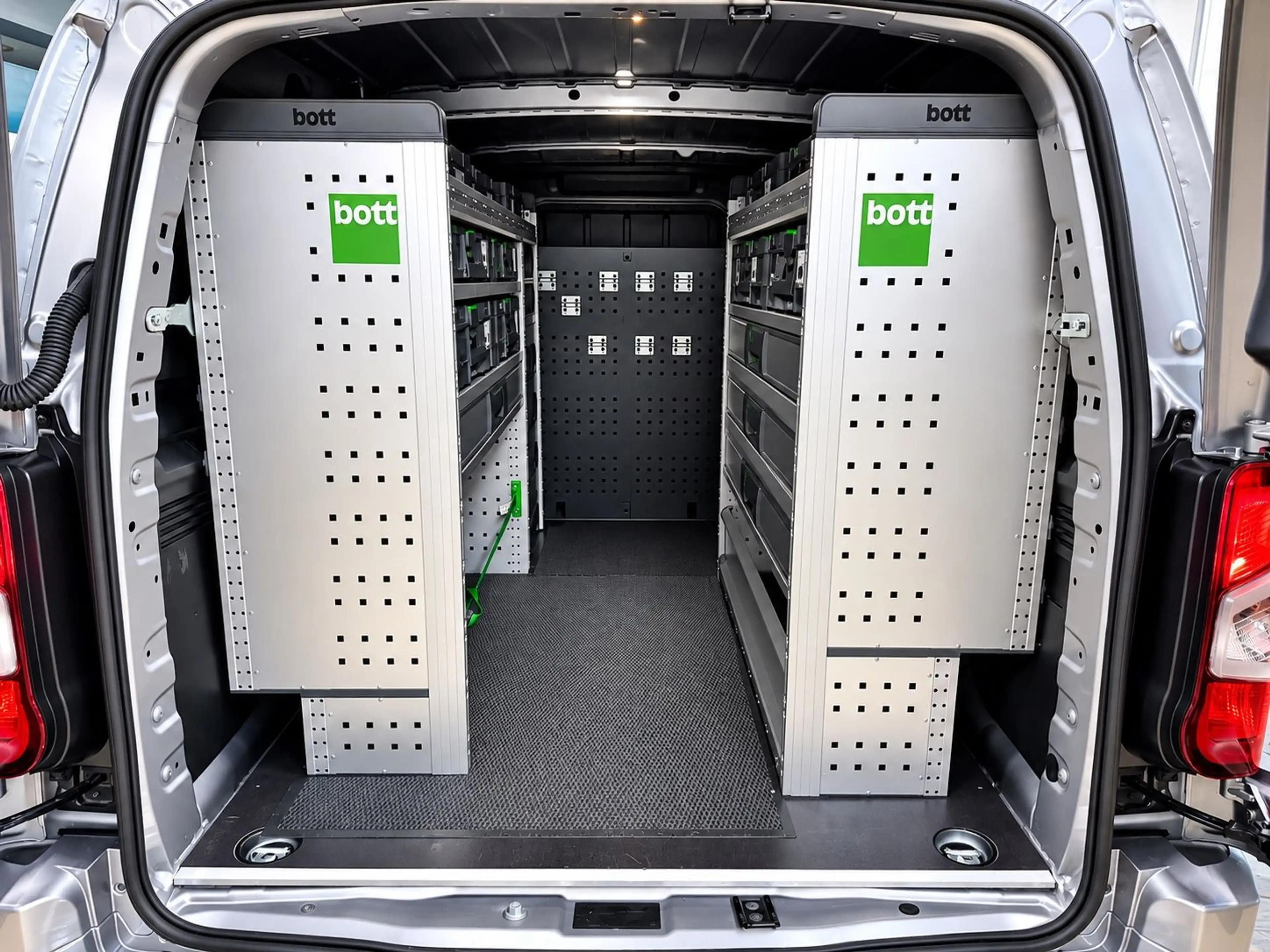 Peugeot Partner L2H1/XL Kastenwagen/1.Hd/Navi/ACC/Kamera — photo 12