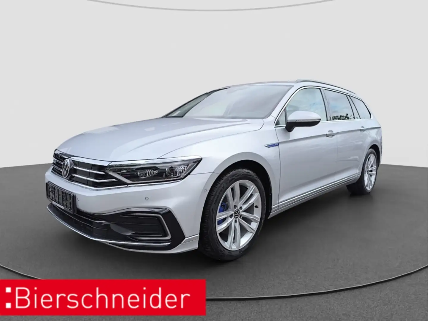 Volkswagen Passat Variant 1.4 TSI eHYBRID DSG GTE NAVI ACC MASSAGESITZE KEYL Silber - 1