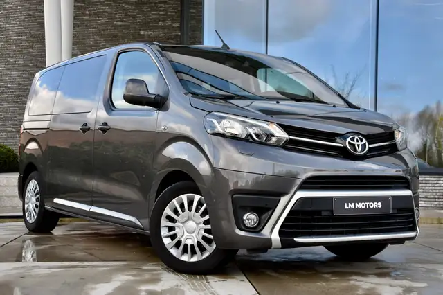 Toyota Proace Proace Verso **8 ZIT PLAATSEN**