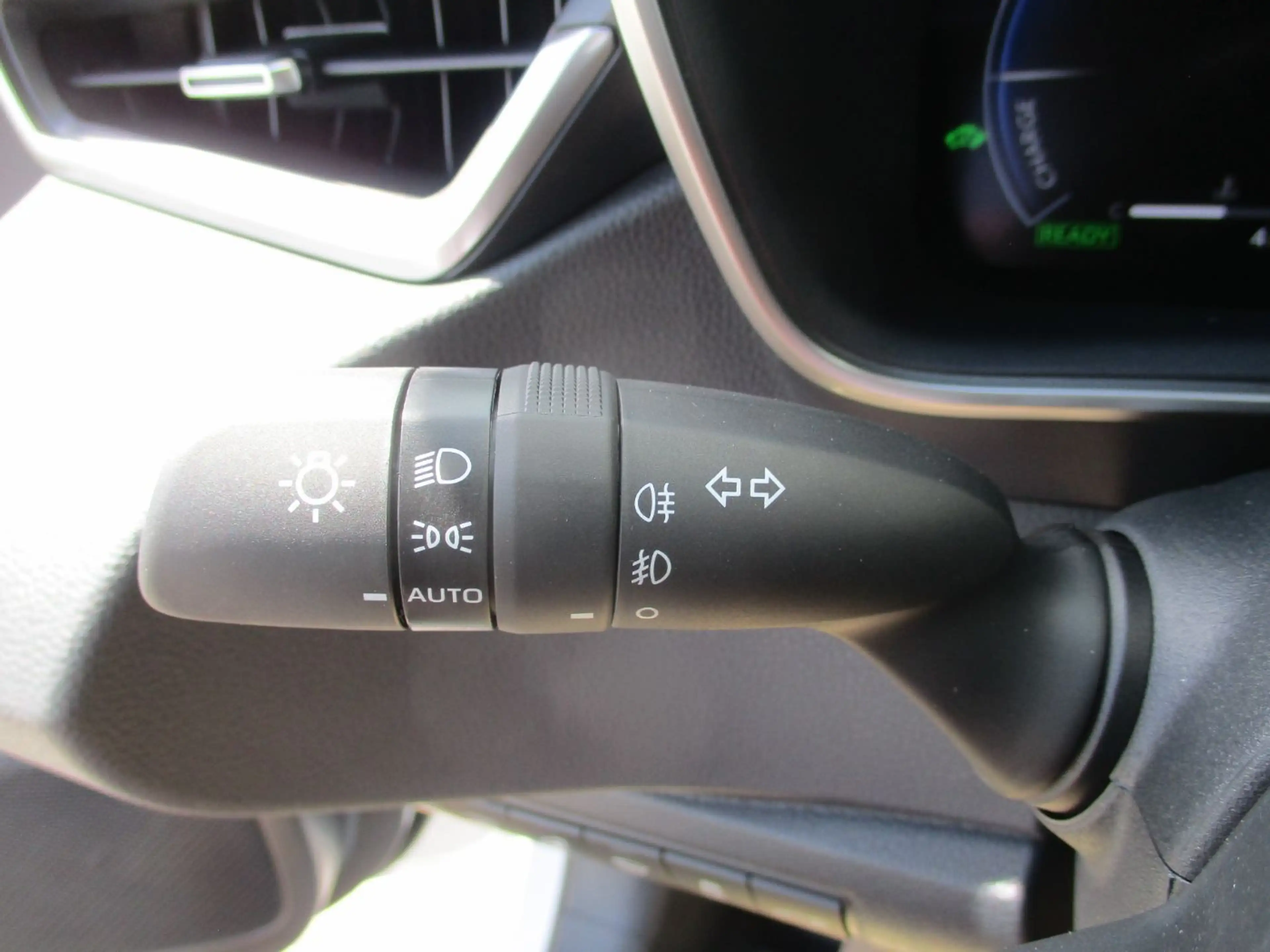 Toyota Corolla Touring Sports 1.8 Active Drive ACC+SHZ — photo 14