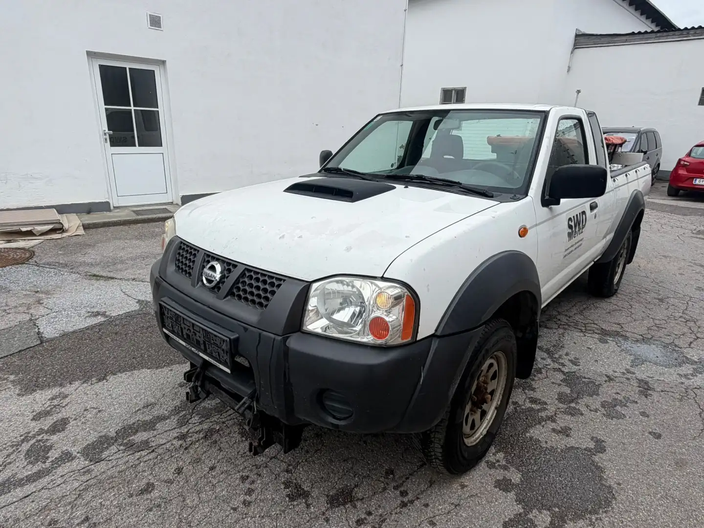 Nissan NP300 Pick up Single Cab 4x4 - 1