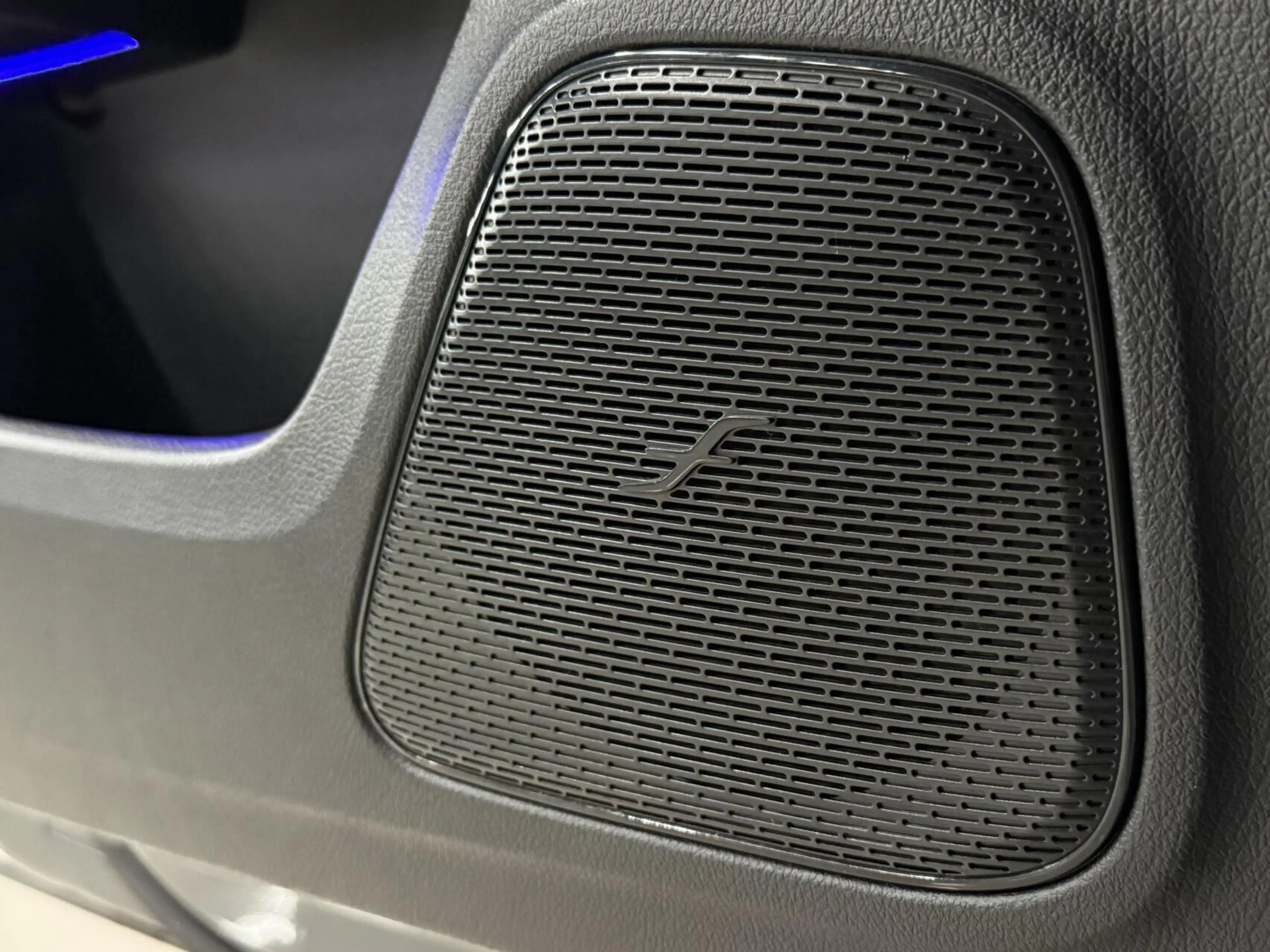 Mercedes-Benz A 180 AMG|PANO|SFEER|KEYLESS|LED|CRUISE|WIDESCREEN — photo 18