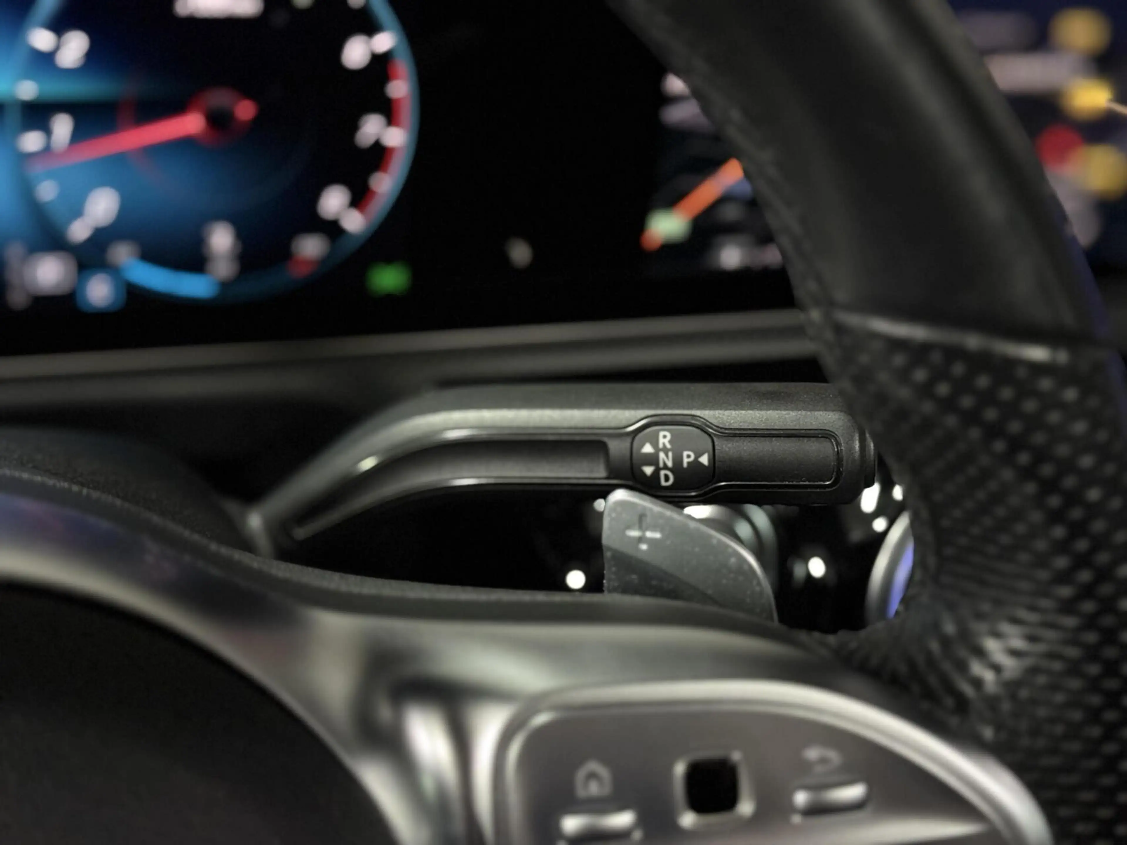 Mercedes-Benz A 180 AMG|PANO|SFEER|KEYLESS|LED|CRUISE|WIDESCREEN — photo 22