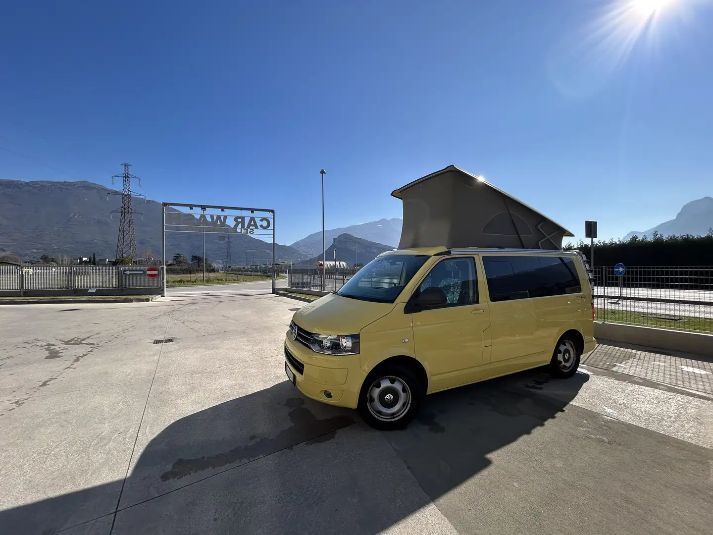 Volkswagen T5 Multivan California Beach Aufstelldach Giallo - 1
