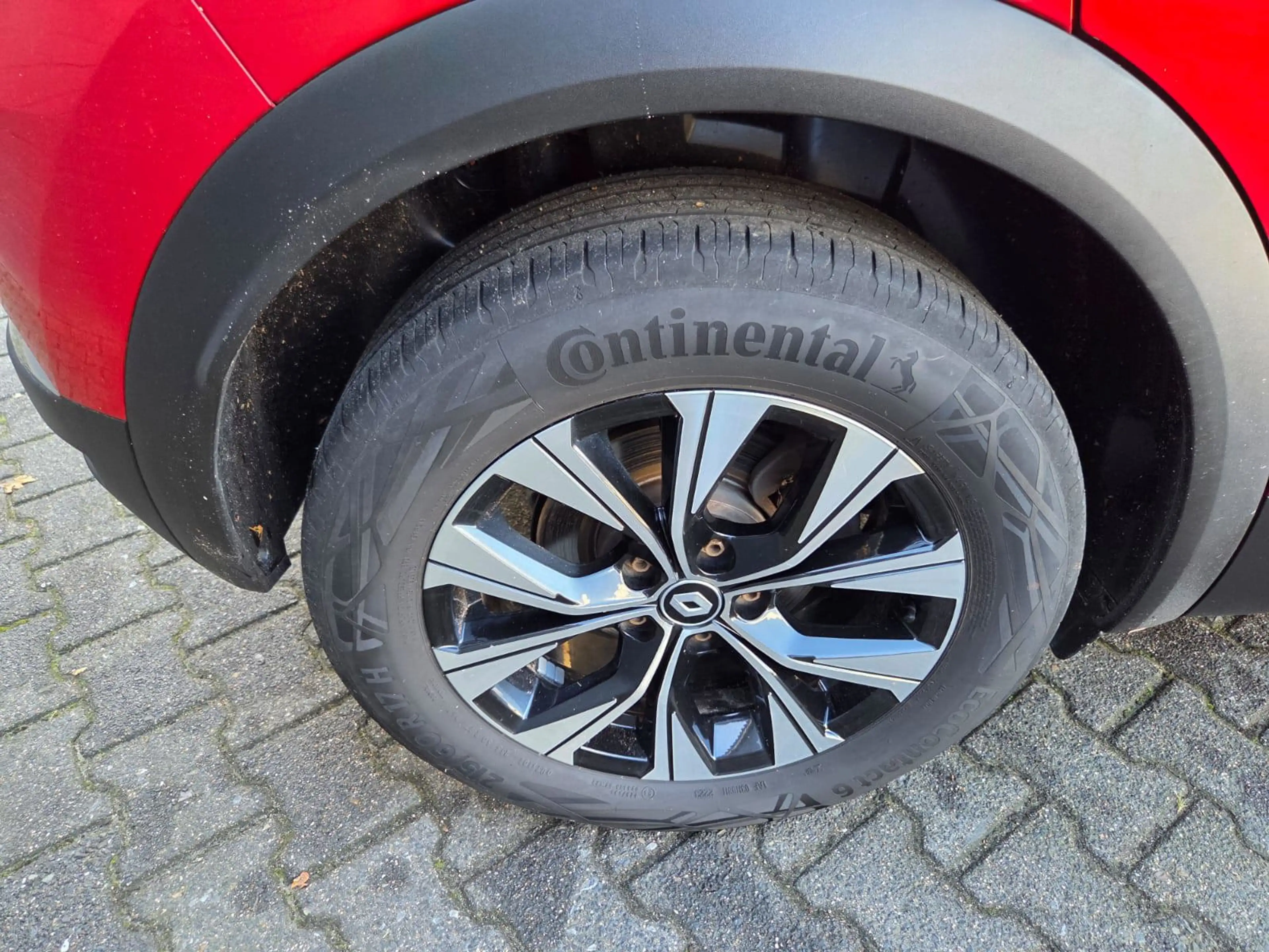 Renault Captur 1.6 E-Tech plug-in hybrid 160 techno — photo 19