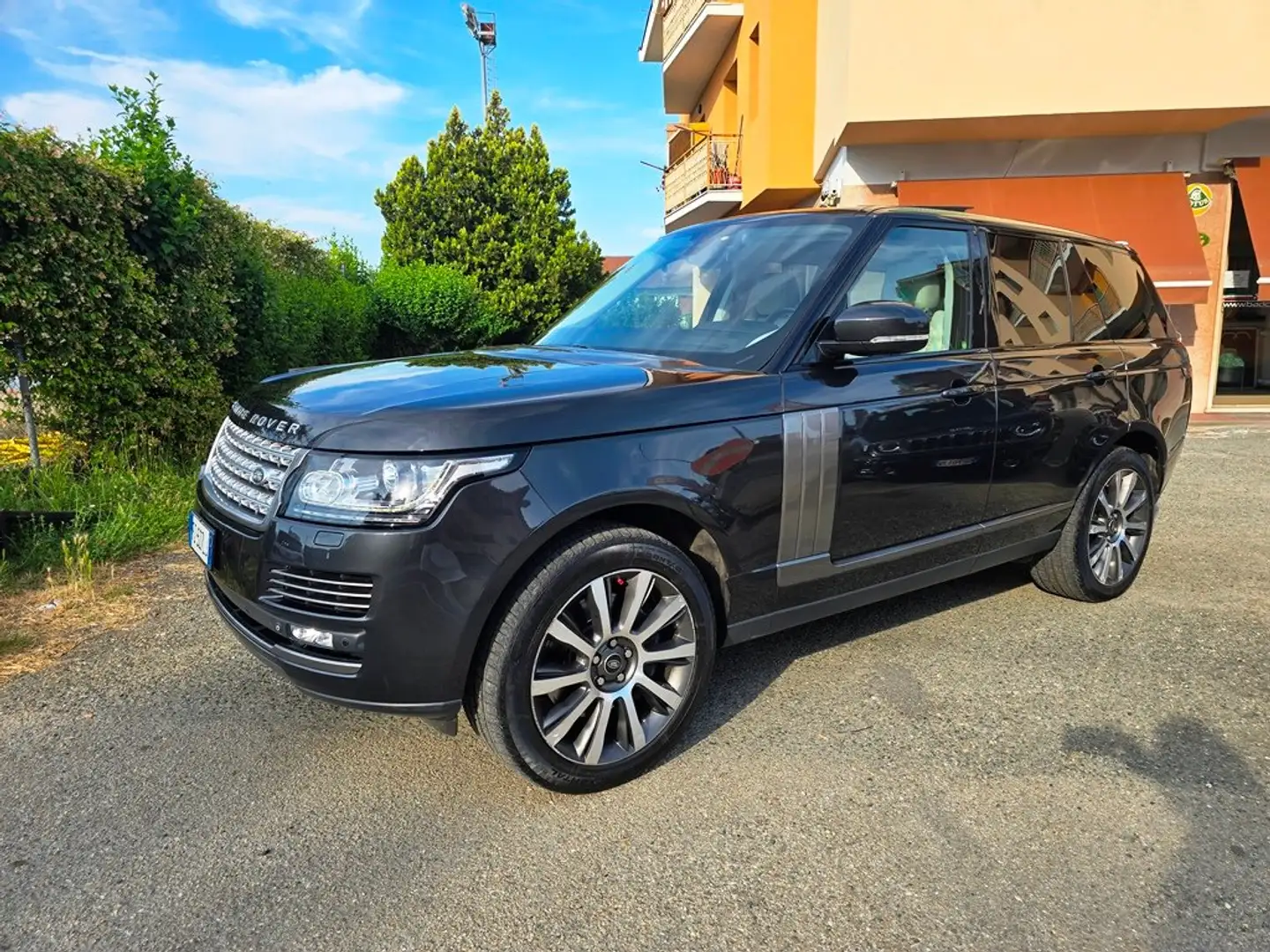 Land Rover Range Rover RANGE ROVER 4.4 SDV8 VOGUE FATTURABILE! Gris - 1