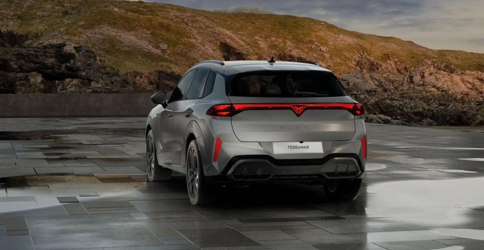 CUPRA Terramar VZ 2.0 TSI Matrix+Pano+Dinamica+AKEBONO Grau - 2