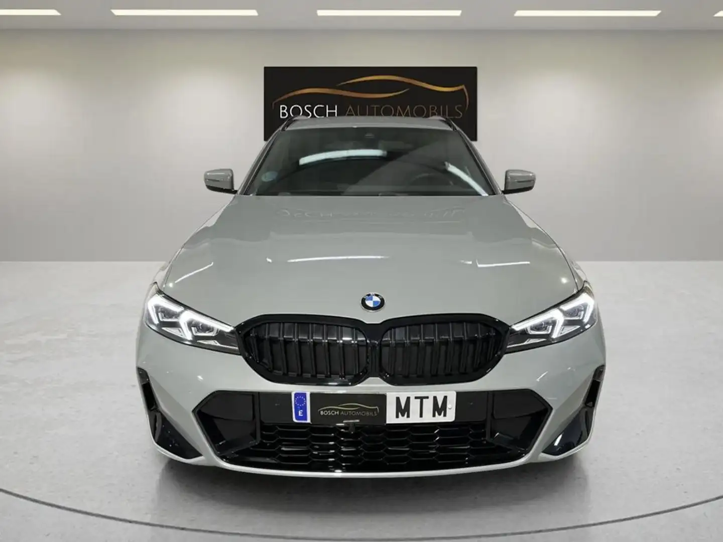 BMW Z3 M 318d sDrive Touring150cv Sport Gris - 2