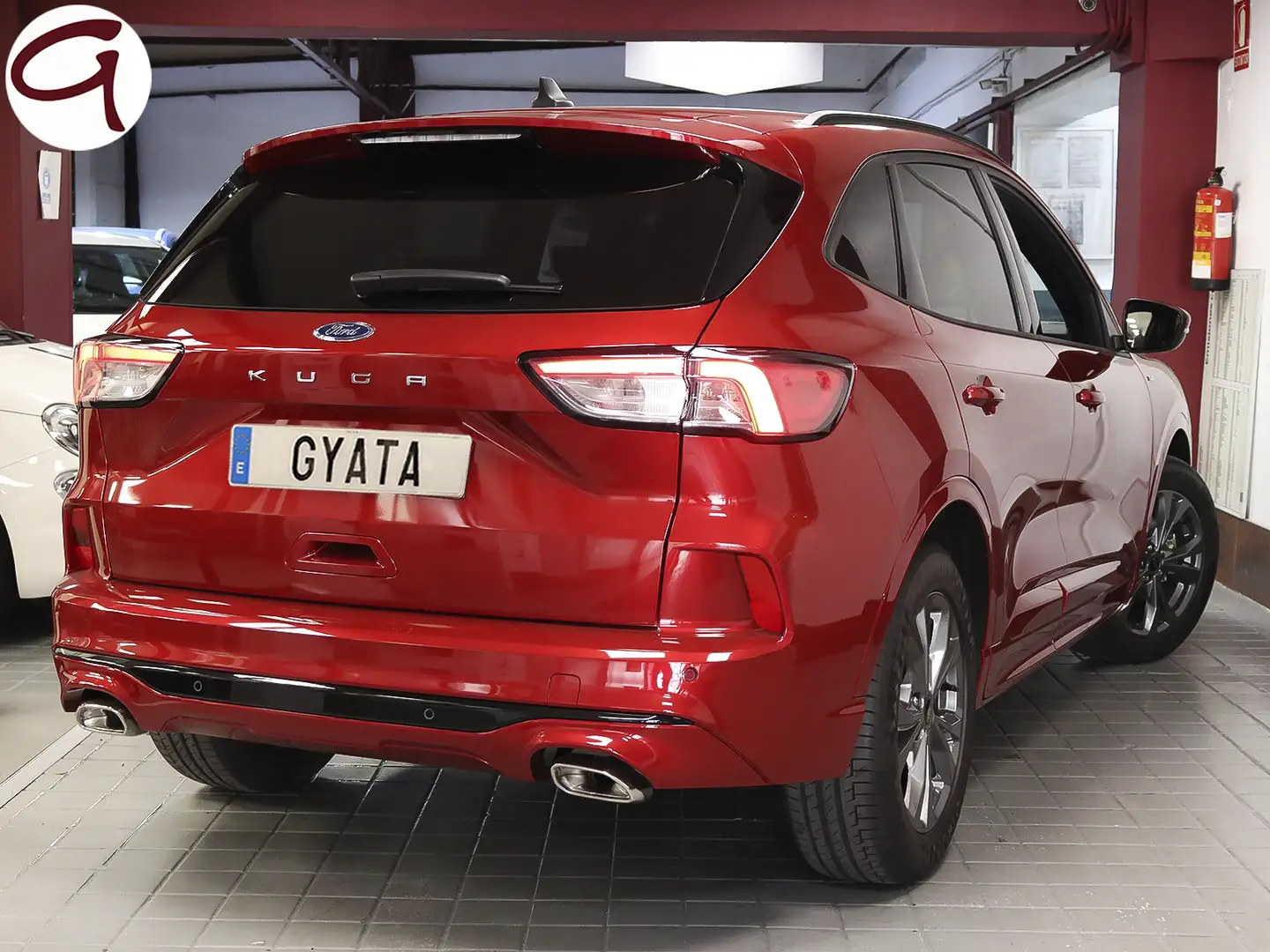 Ford Kuga 2.5 Duratec PHEV ST-Line 4x2 Rojo - 2