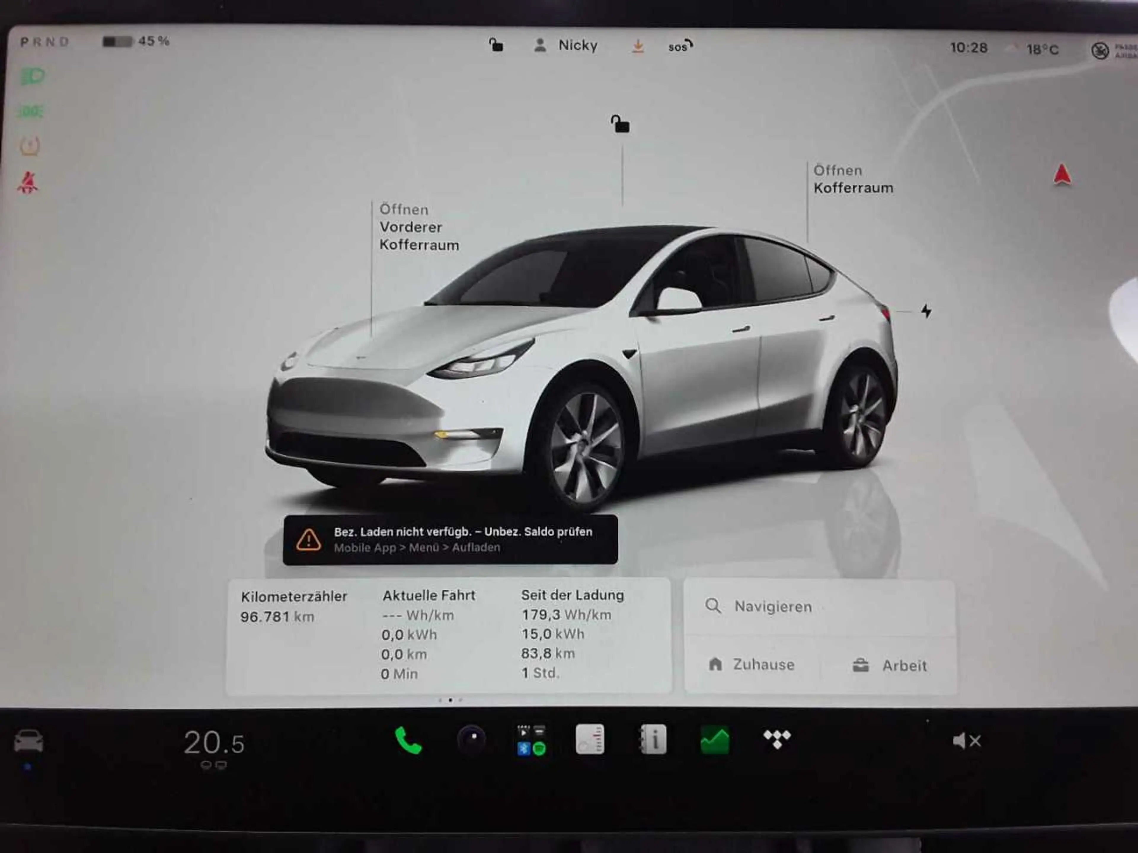 Tesla Model Y Long Range Dual Motor AWD — photo 11