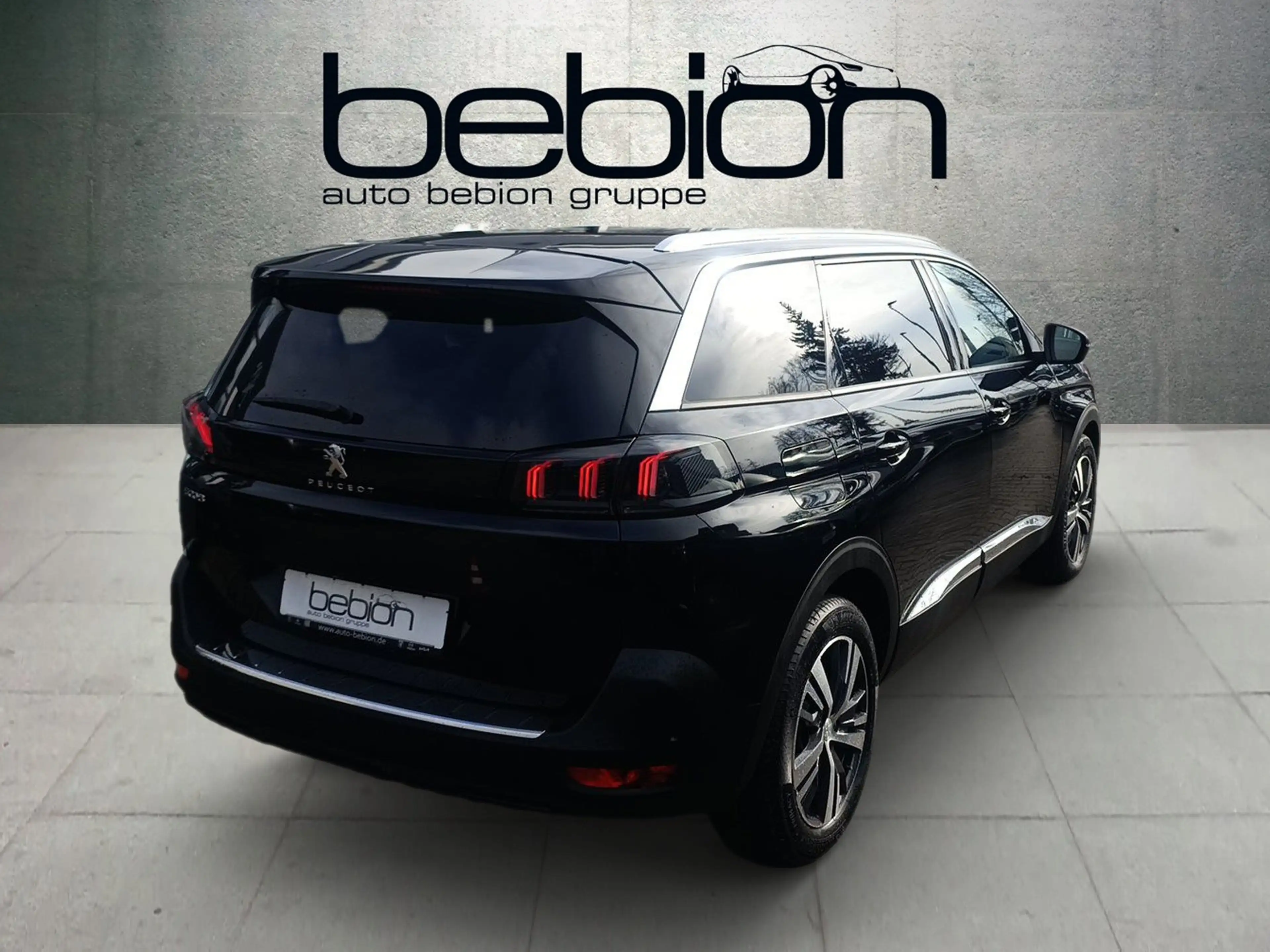 Peugeot 5008 1.5 BlueHDi 130 Allure Pack KeyLess LED PDC — photo 13