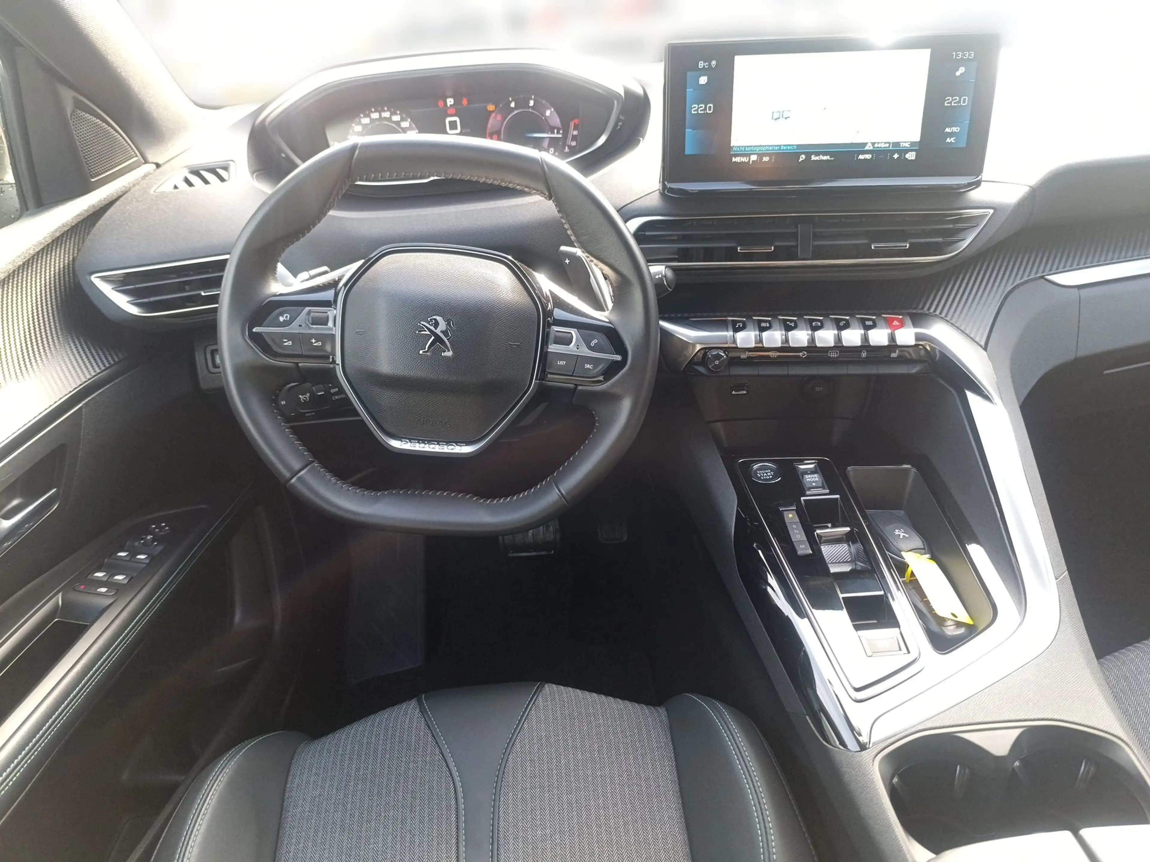 Peugeot 5008 1.5 BlueHDi 130 Allure Pack KeyLess LED PDC — photo 9