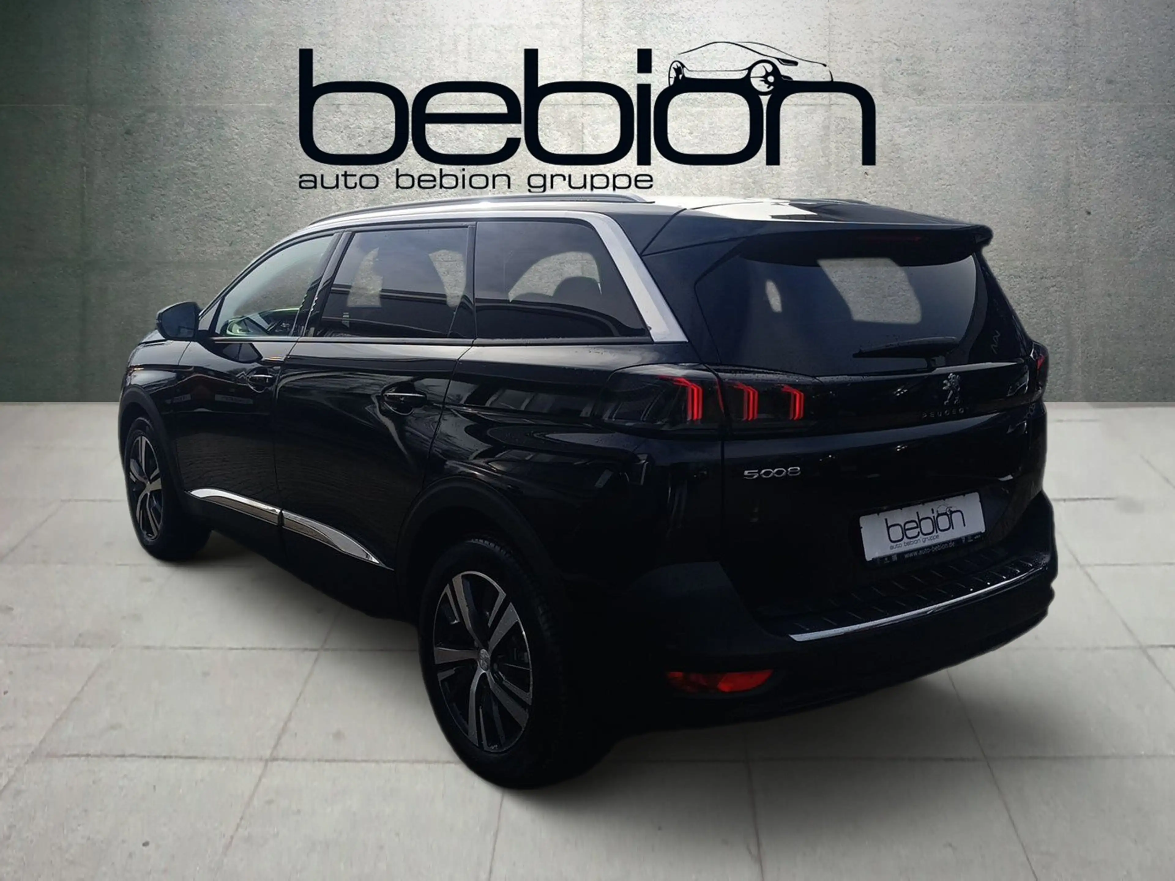 Peugeot 5008 1.5 BlueHDi 130 Allure Pack KeyLess LED PDC — photo 11