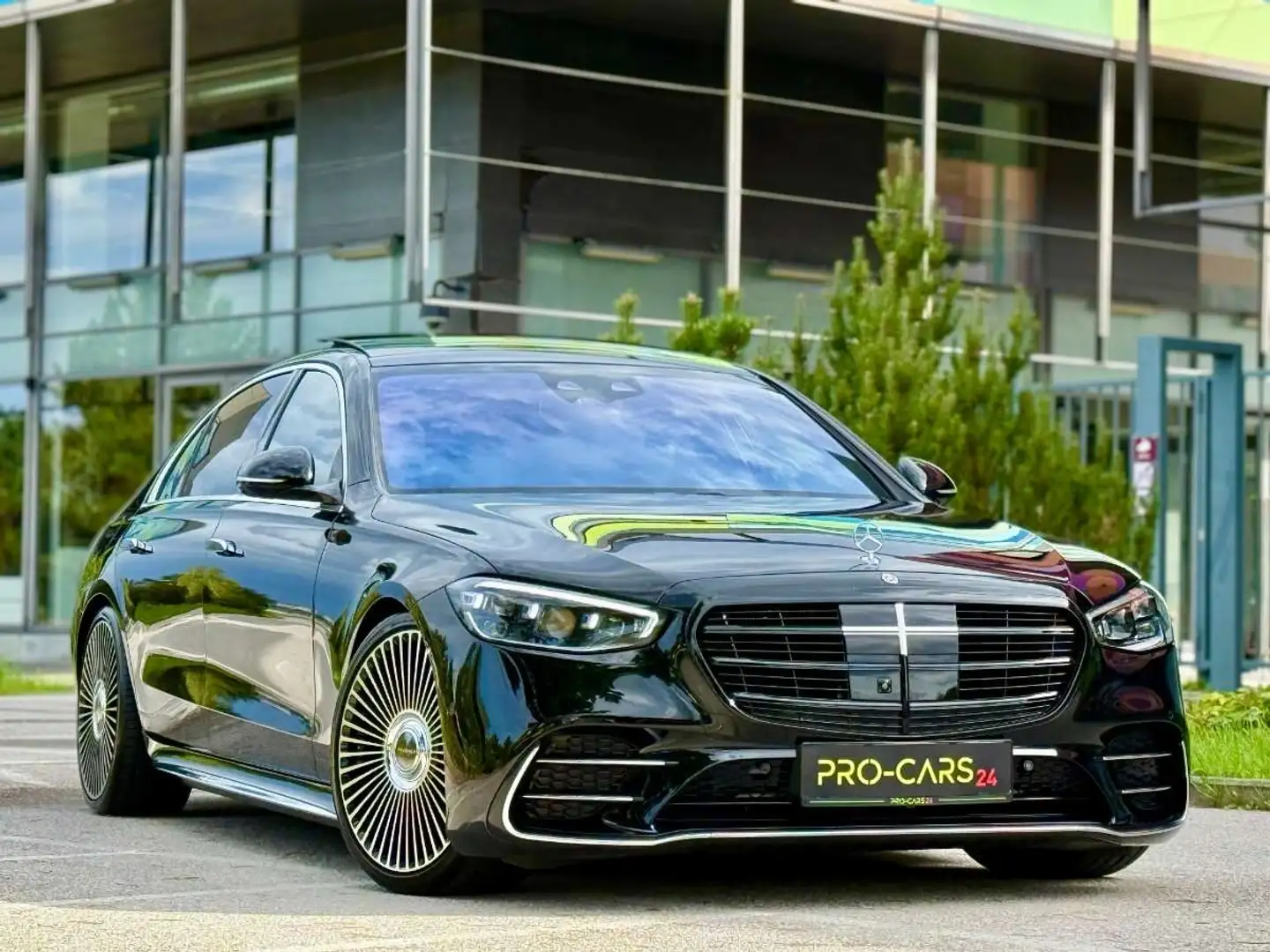 Mercedes-Benz S 350 // AMG-Line// 4Matic// Lang-Version// DVD// Schwarz - 1