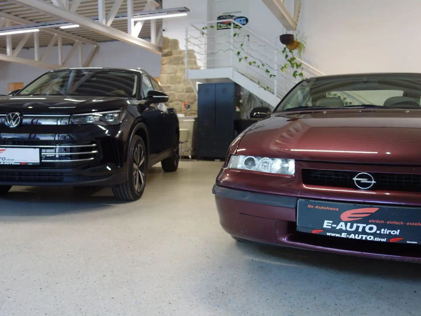 Opel Calibra 2,0i 16V Aut. *ERSTBESITZ AUS PENSIONISTENHAND *U Roşu - 2