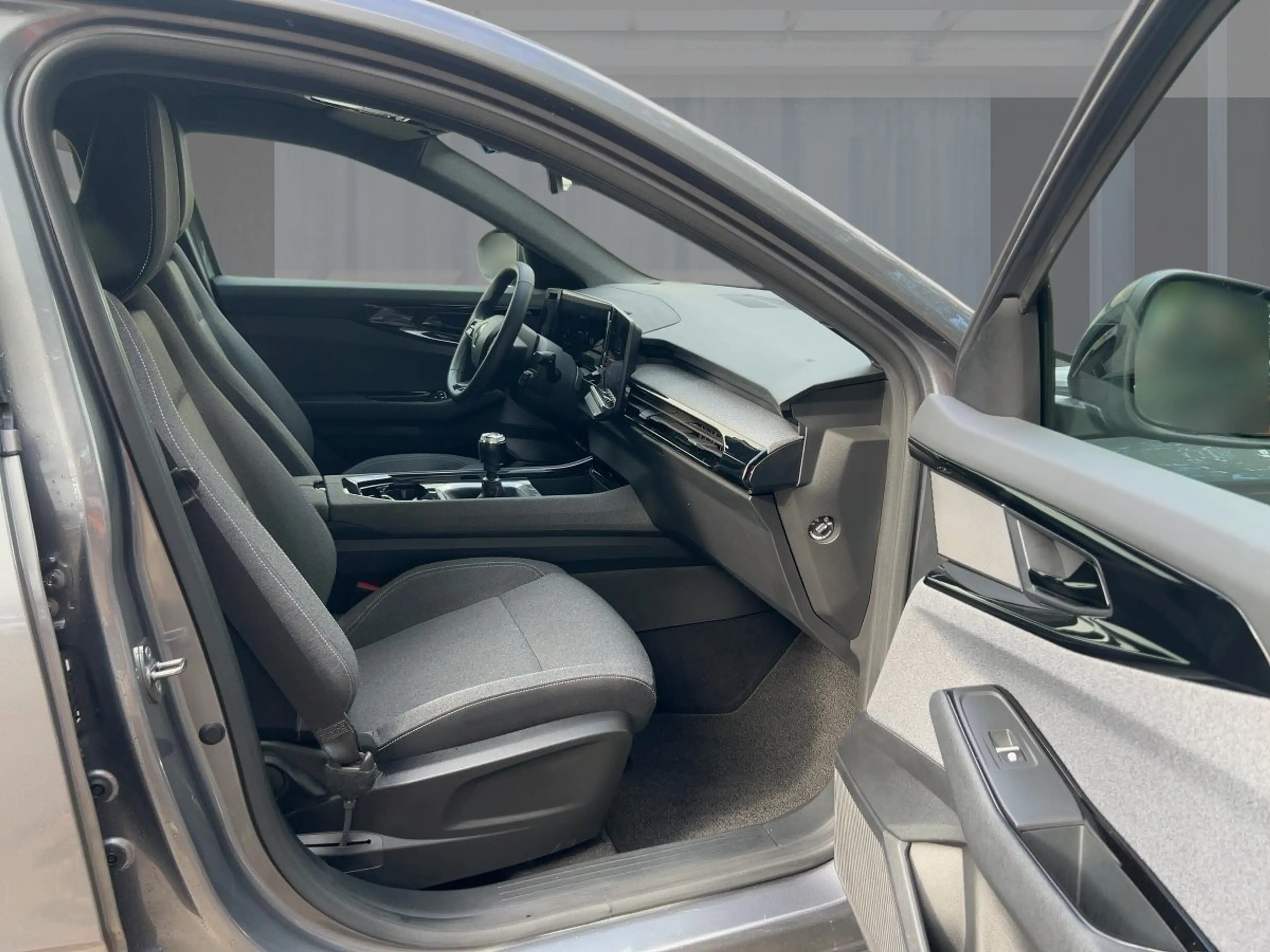 Renault Austral Equilibre Mild Hybrid 140 Apple CarPlay BT — photo 8