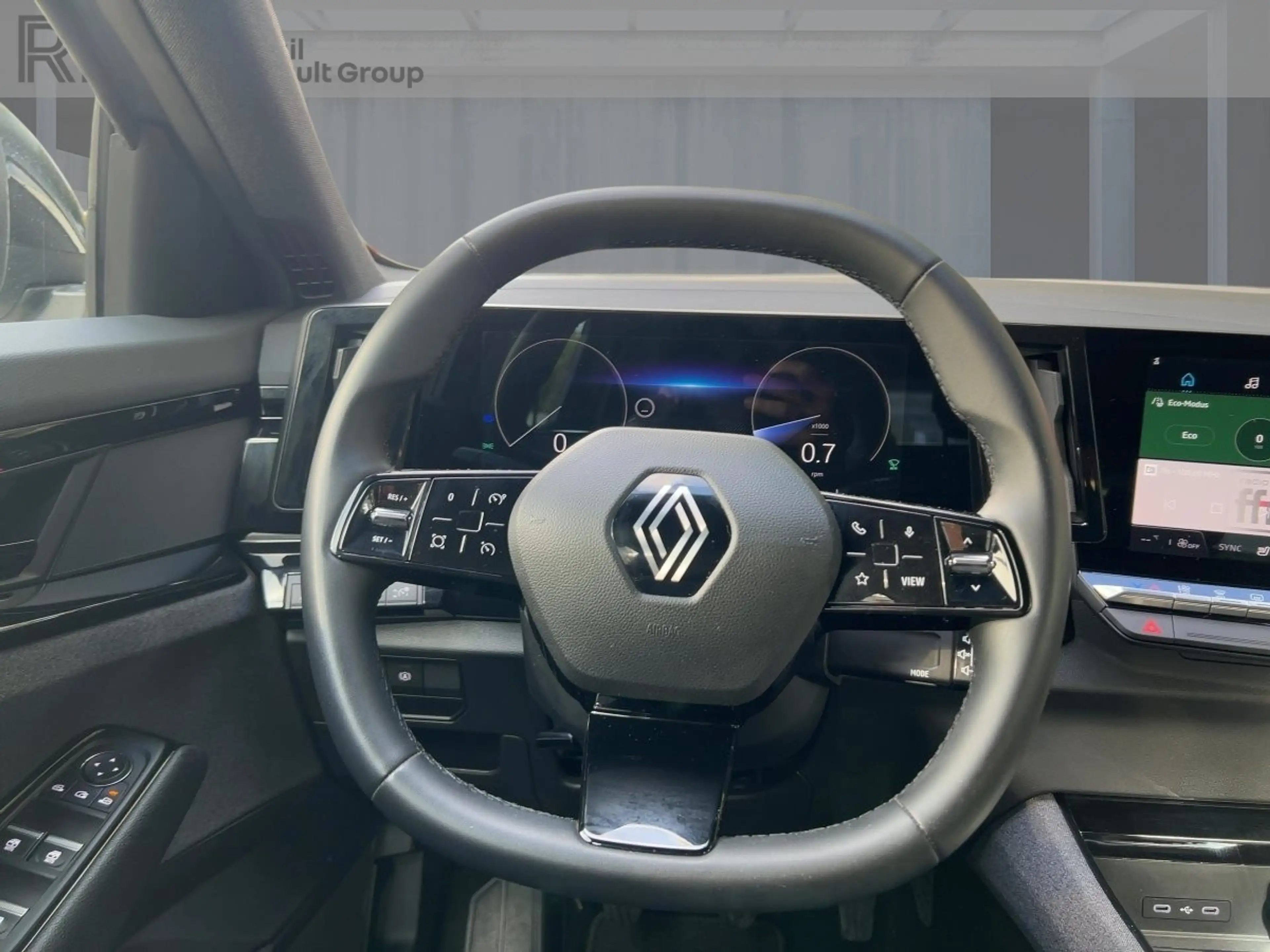 Renault Austral Equilibre Mild Hybrid 140 Apple CarPlay BT — photo 11