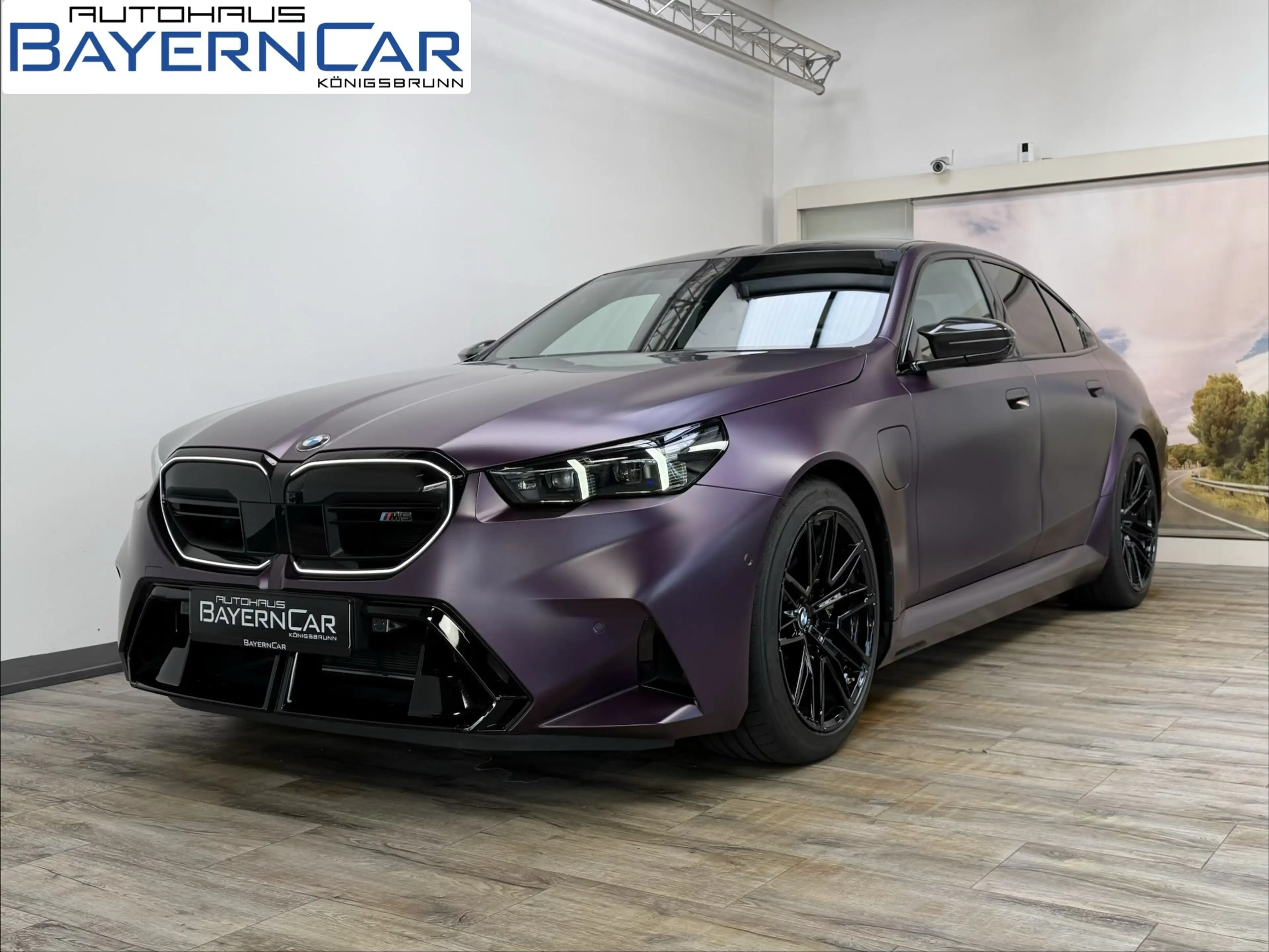 BMW M5 Individual Keramik CarbonExt. AHK Ultimate