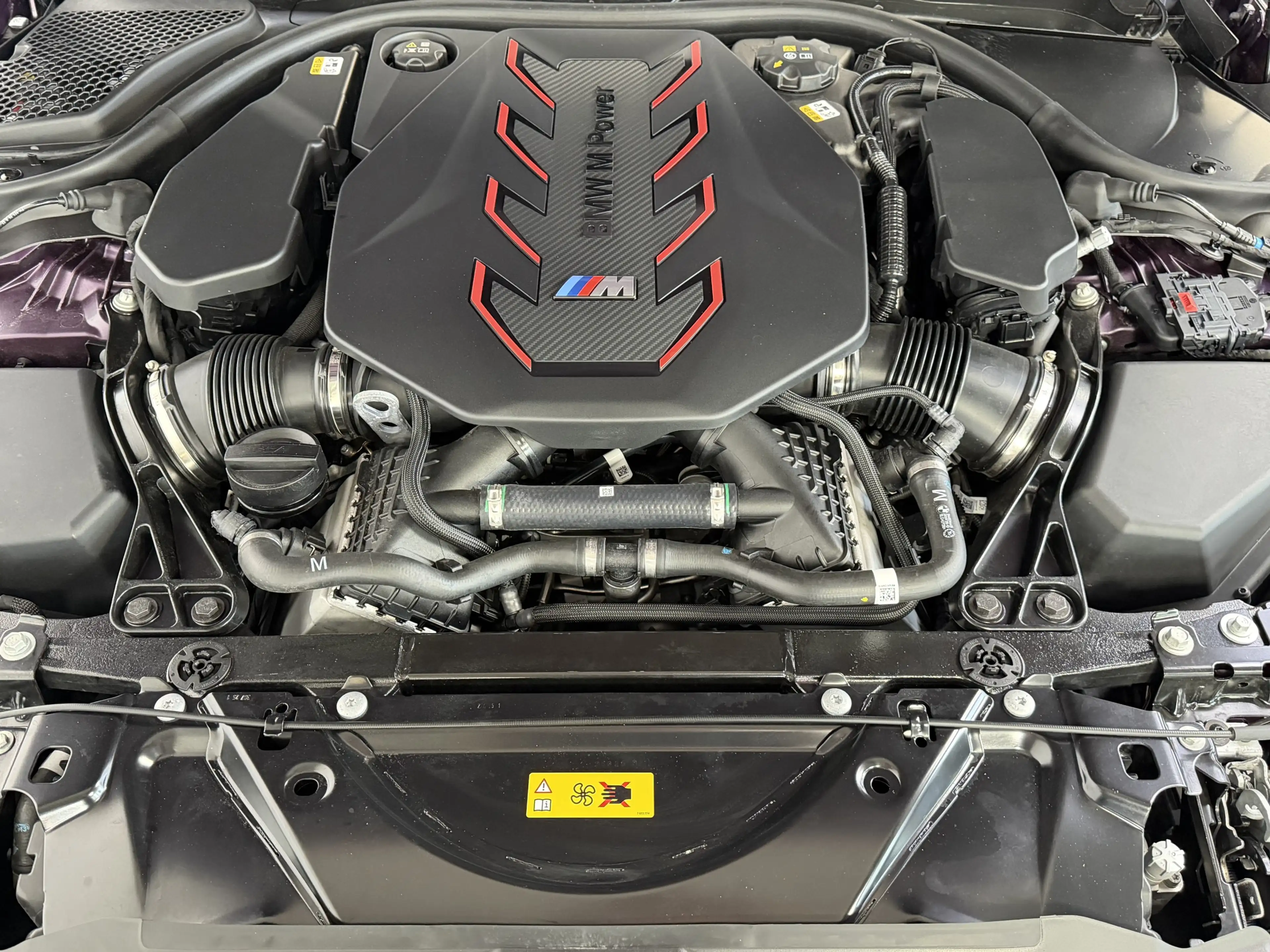 BMW M5 Individual Keramik CarbonExt. AHK Ultimate — photo 35