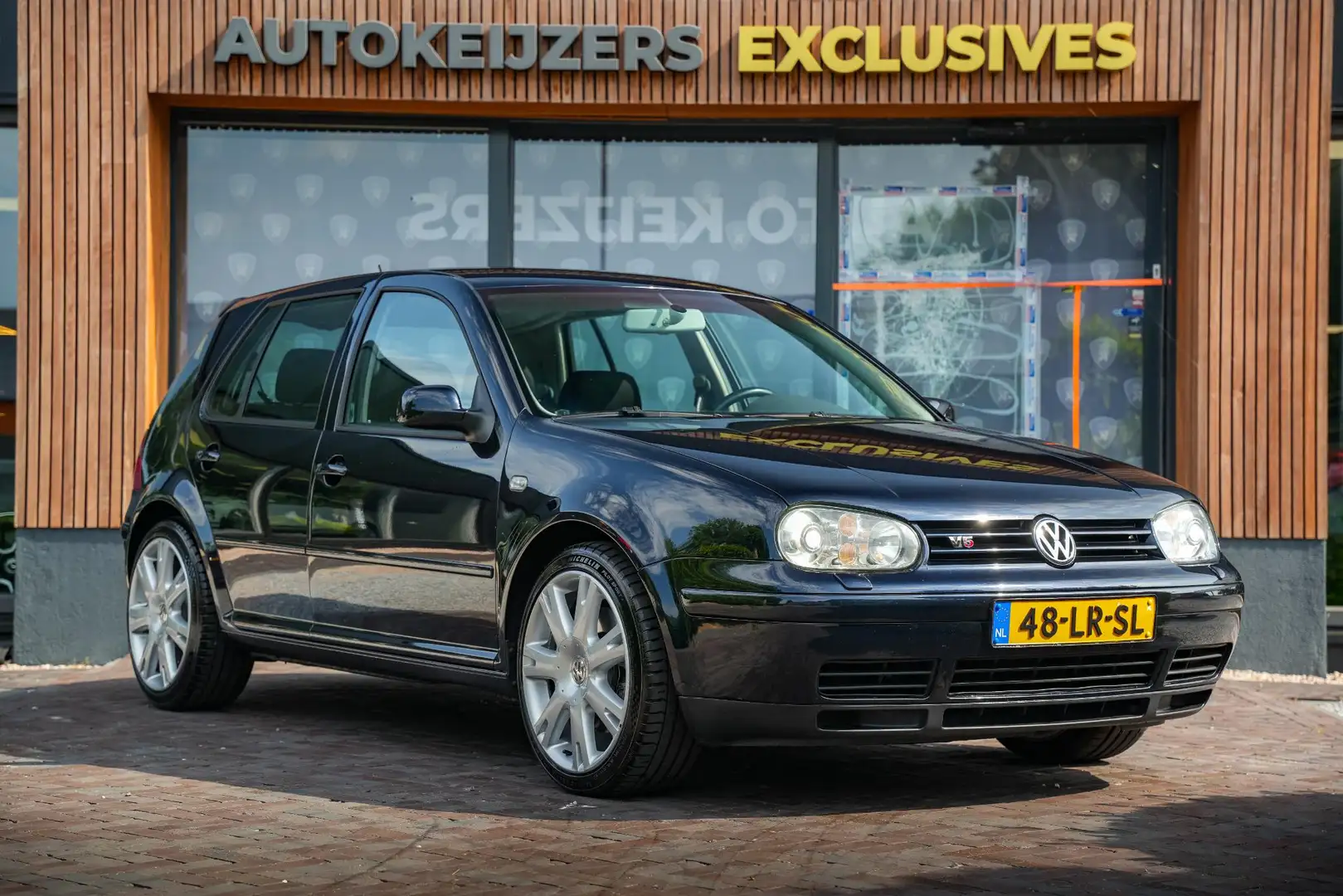 Volkswagen Golf 2.3 V5 Highline Clima Cruise Pioneer Audio LM Blauw - 1