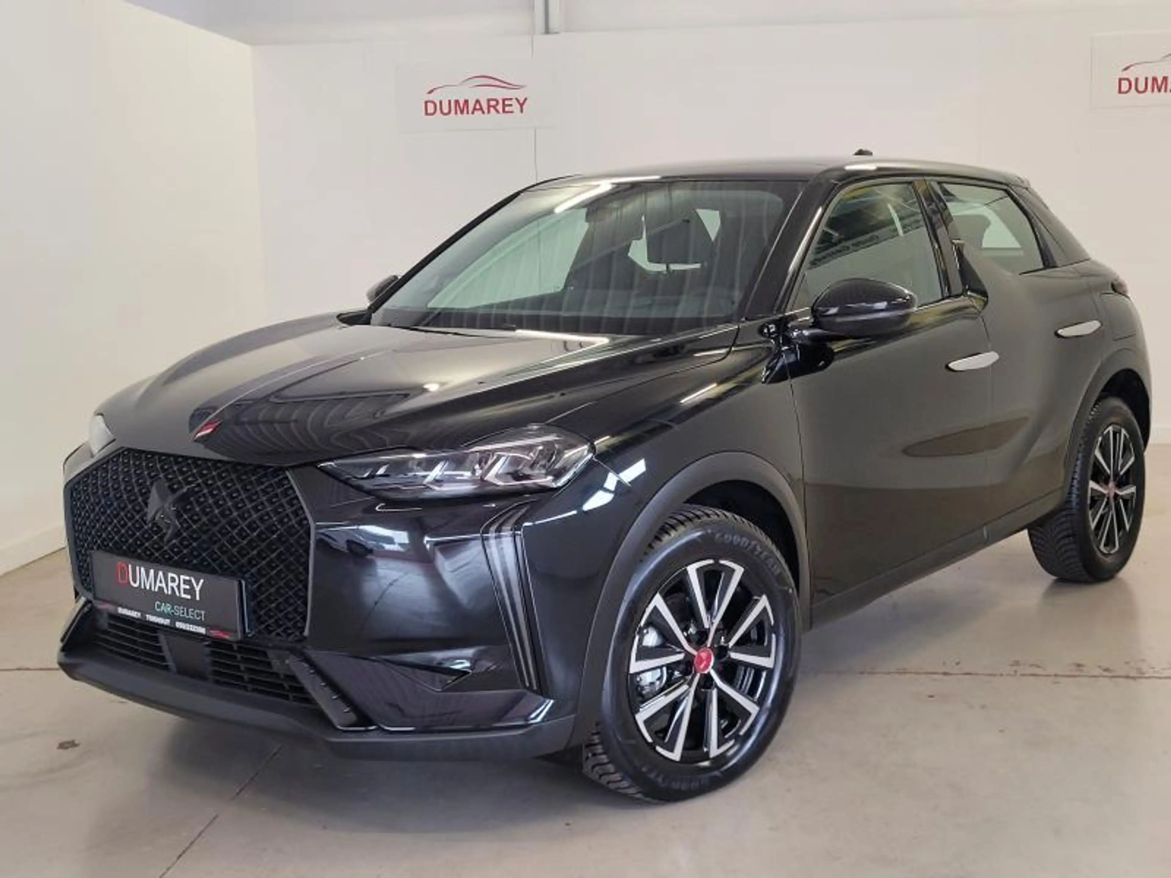 DS Automobiles DS 3 Crossback PERFOMANCE LINE  130 pk automaat