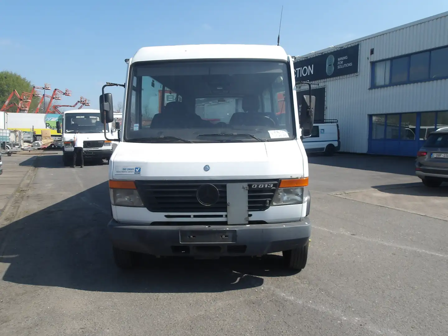 Mercedes-Benz Vario 813 (Stock ID 587) Alb - 2
